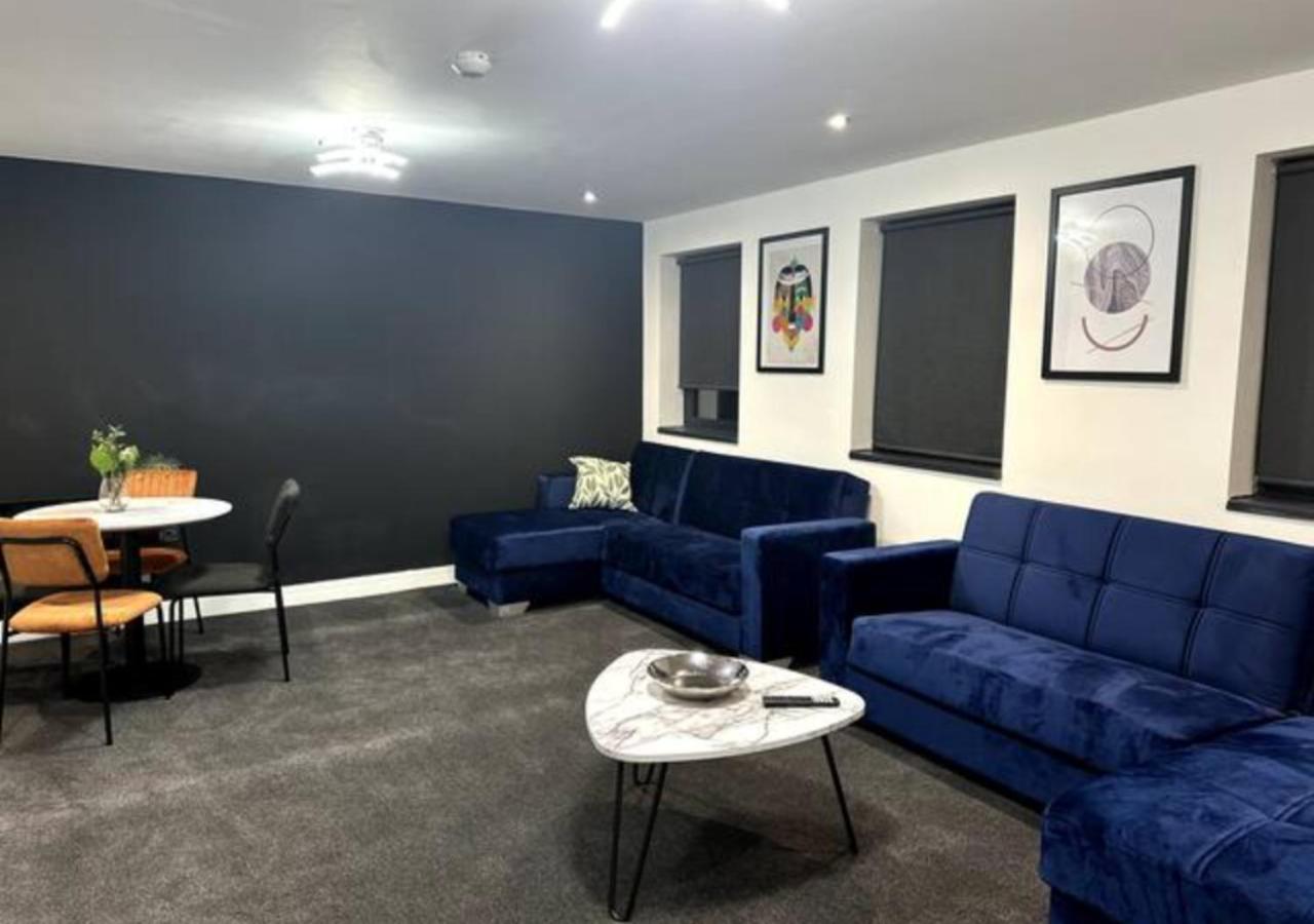 Apartment Superior 1-bed With 2 Sofa Beds Sleeps 6