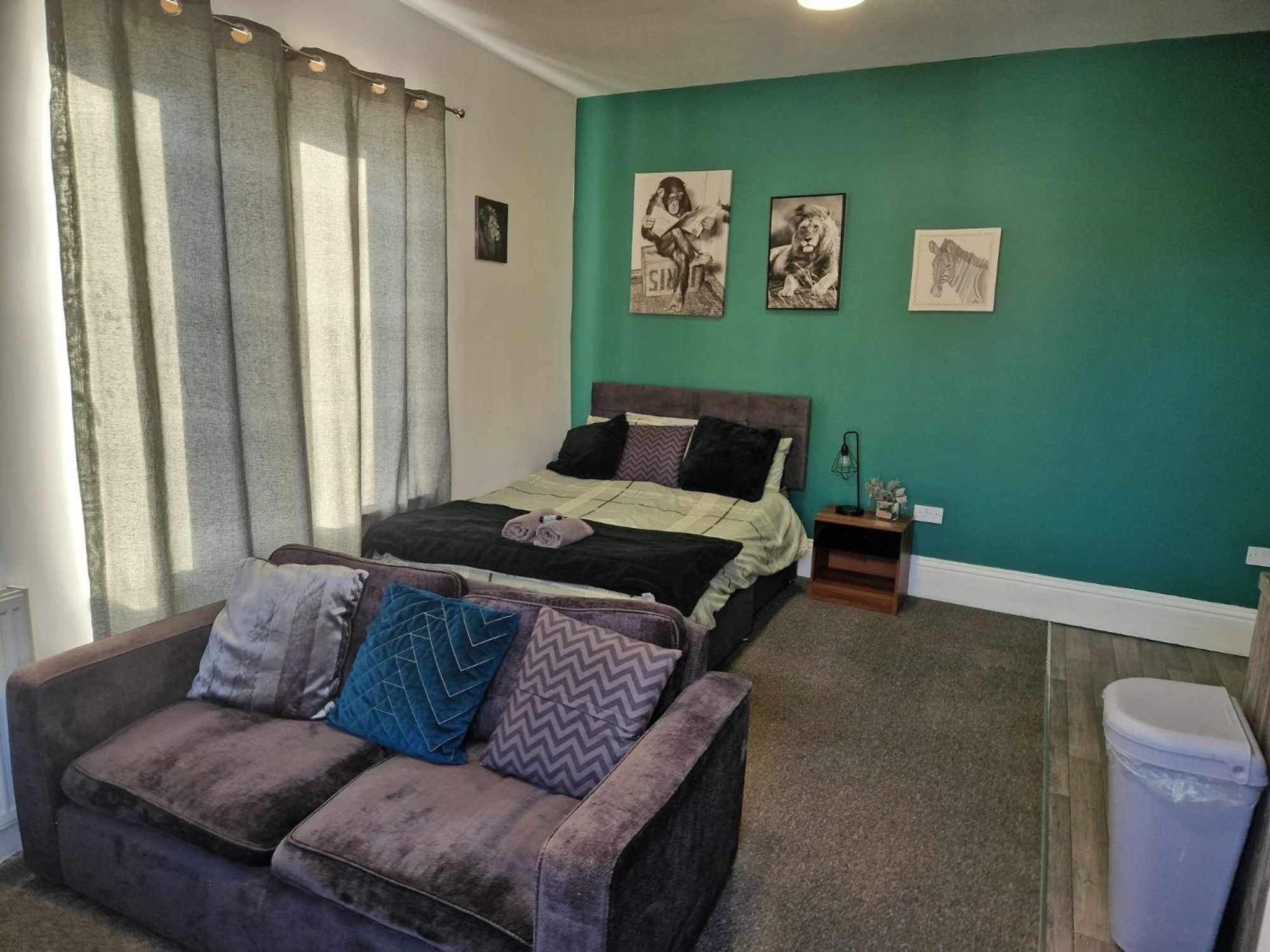 Yps Studio 3 Aparthotel Peterborough