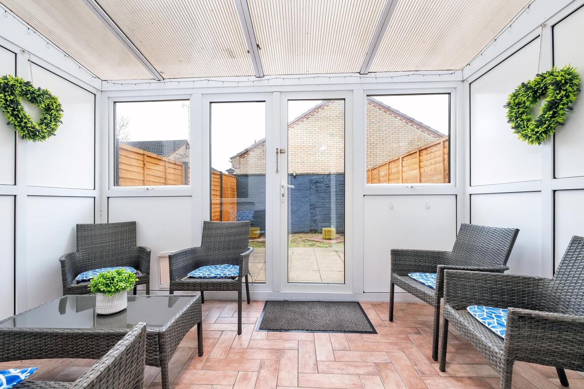 Apartment 20pct Off Long Contractors Welcome Chantry Close Peterborough