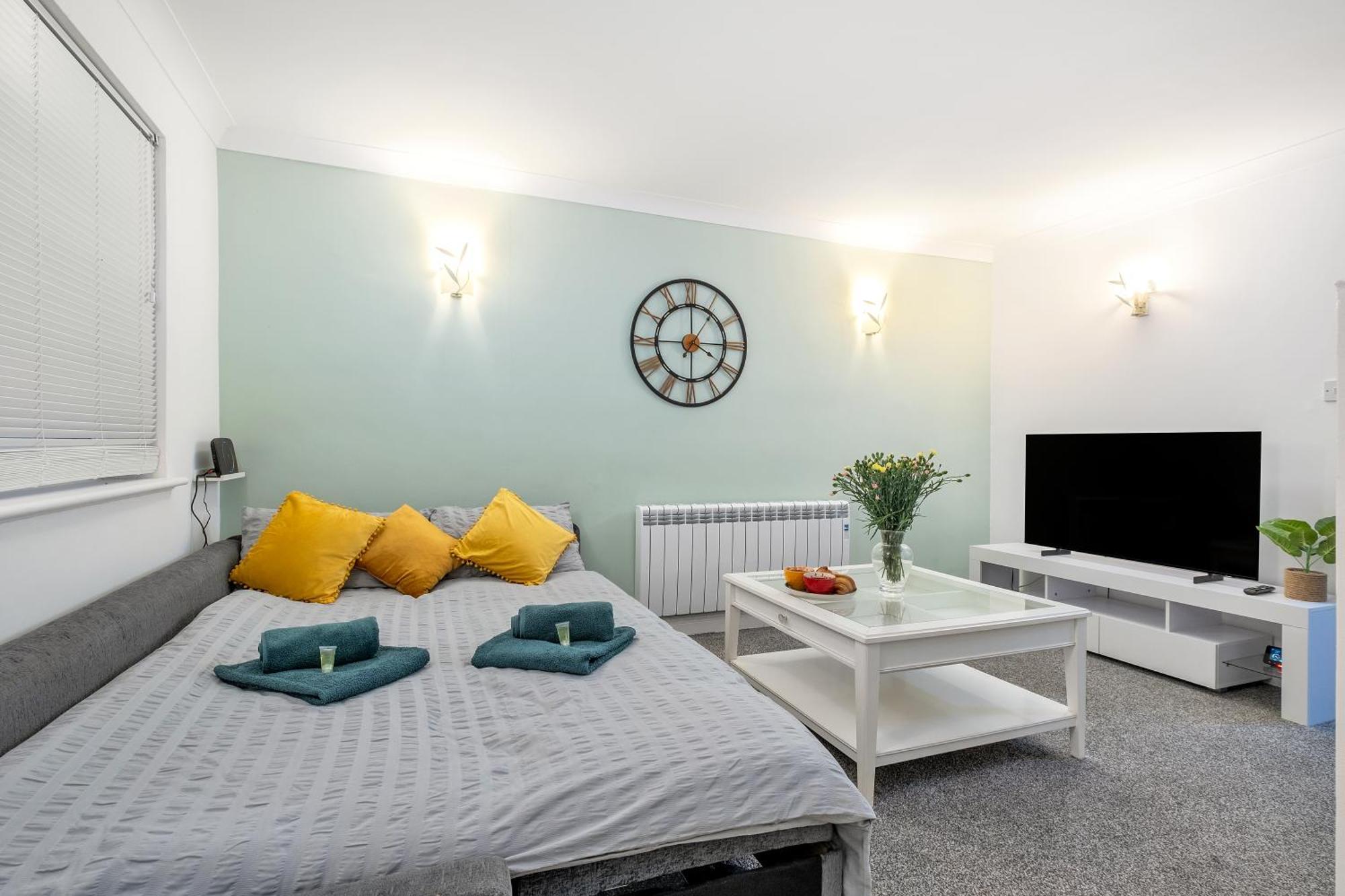 20pct Off Long Contractors Welcome Chantry Close *