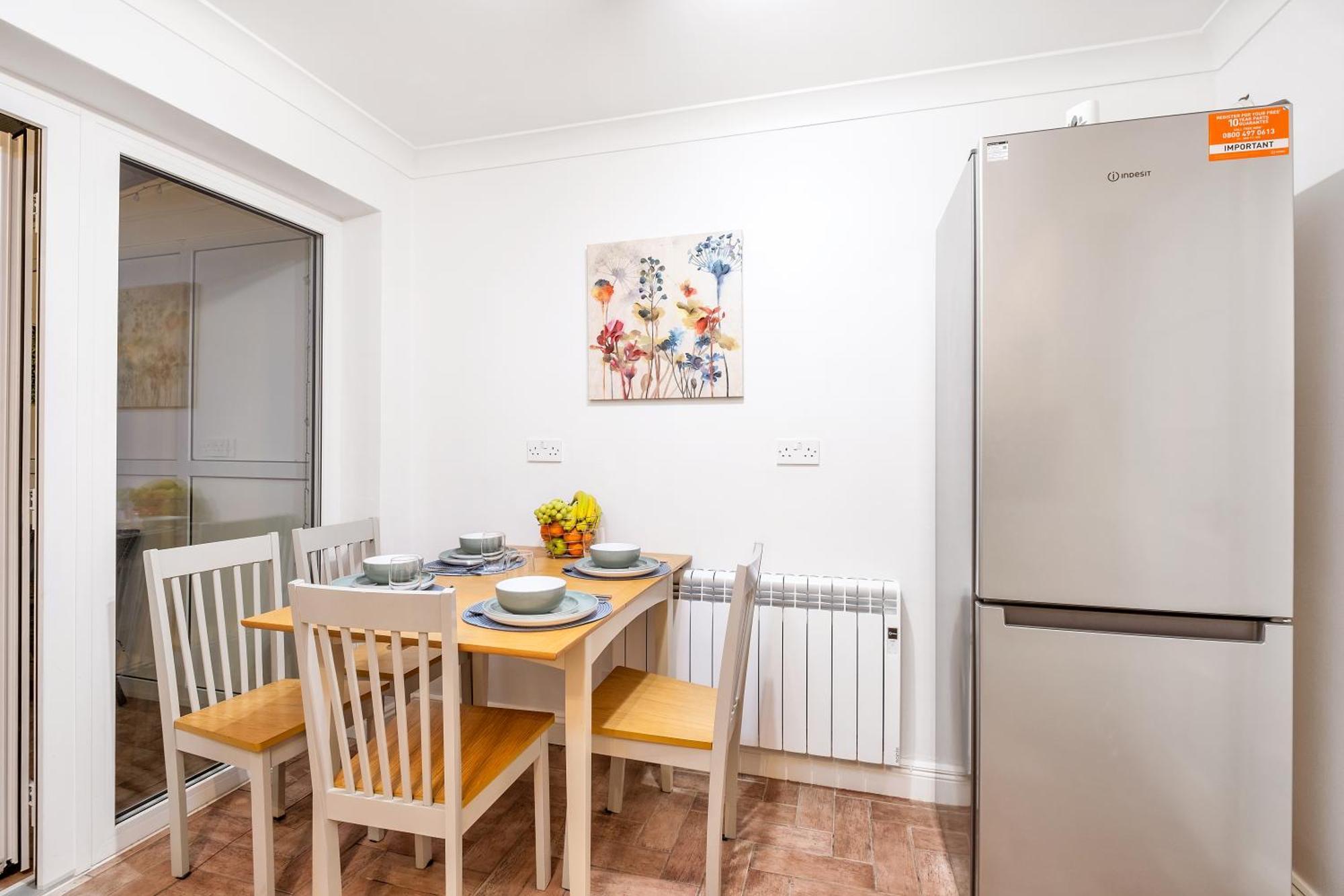 20pct Off Long Contractors Welcome Chantry Close Peterborough