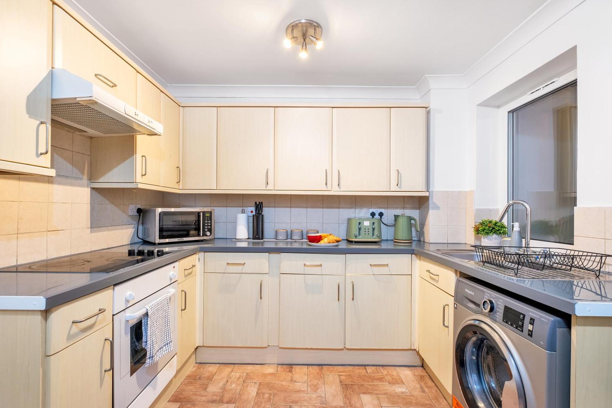 20pct Off Long Contractors Welcome Chantry Close *