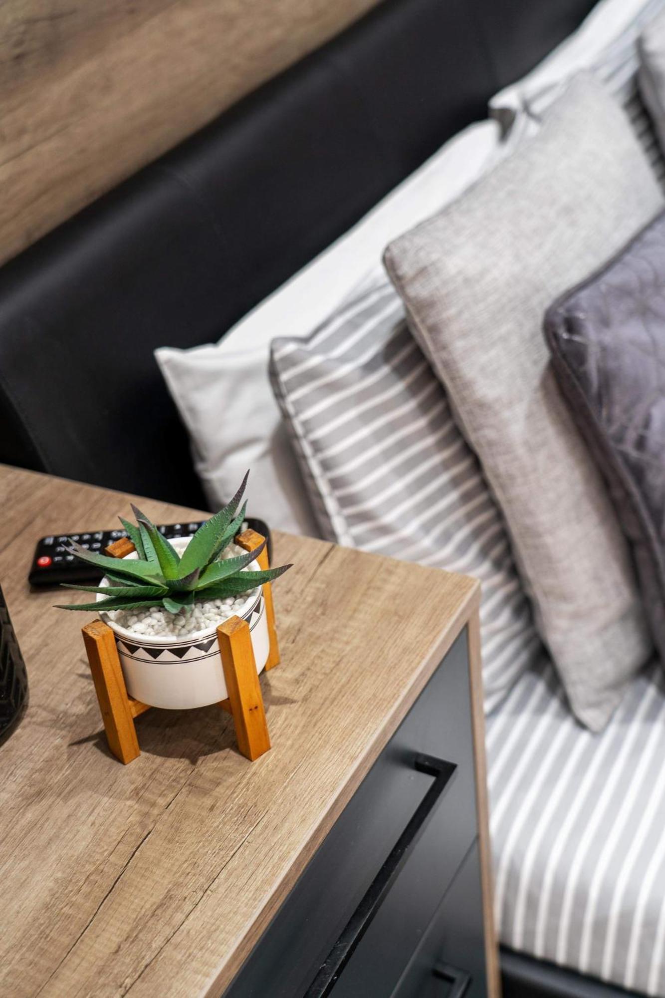 Cowgate Luxury Apartment