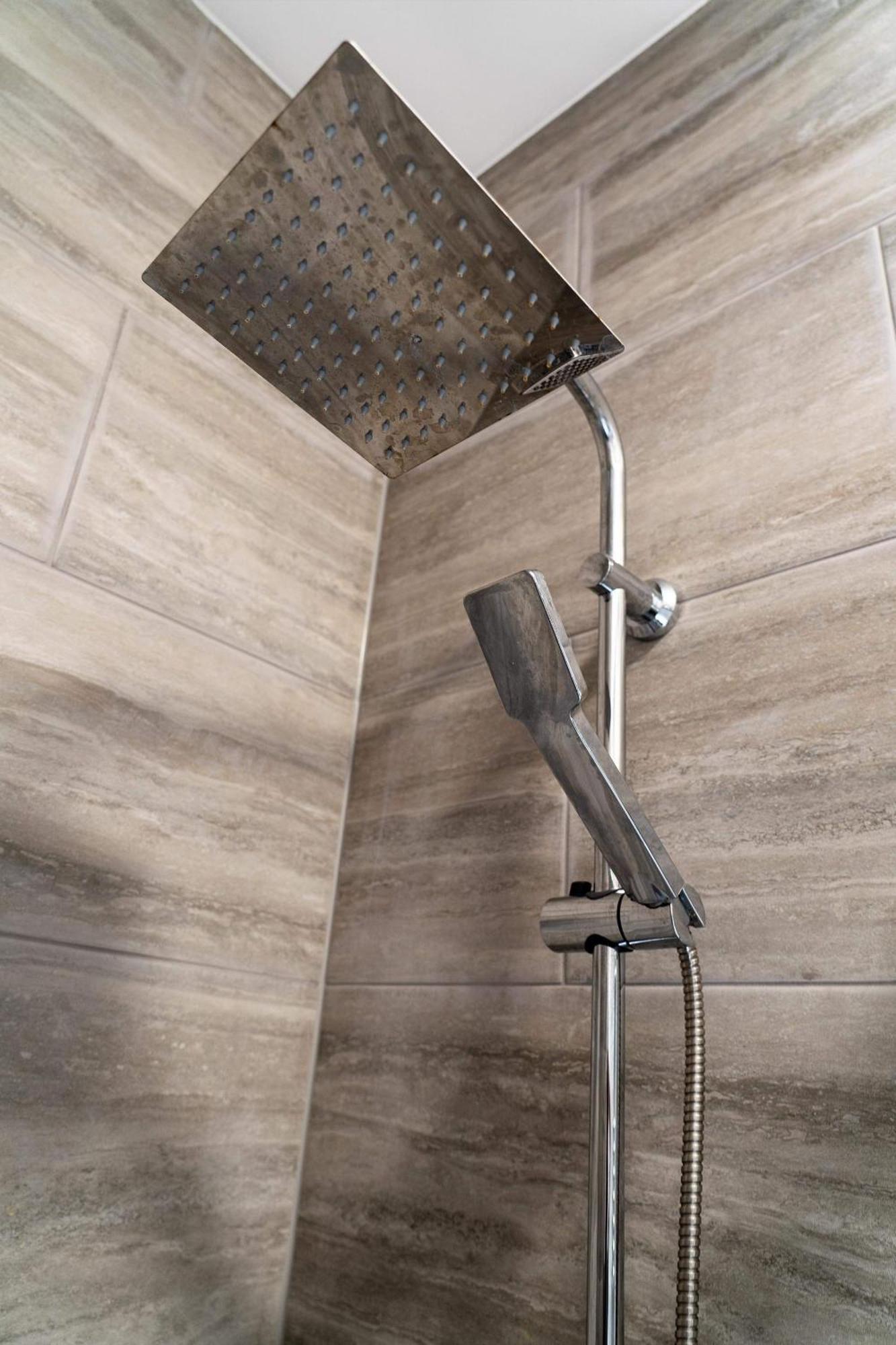 Cowgate Luxury * Peterborough