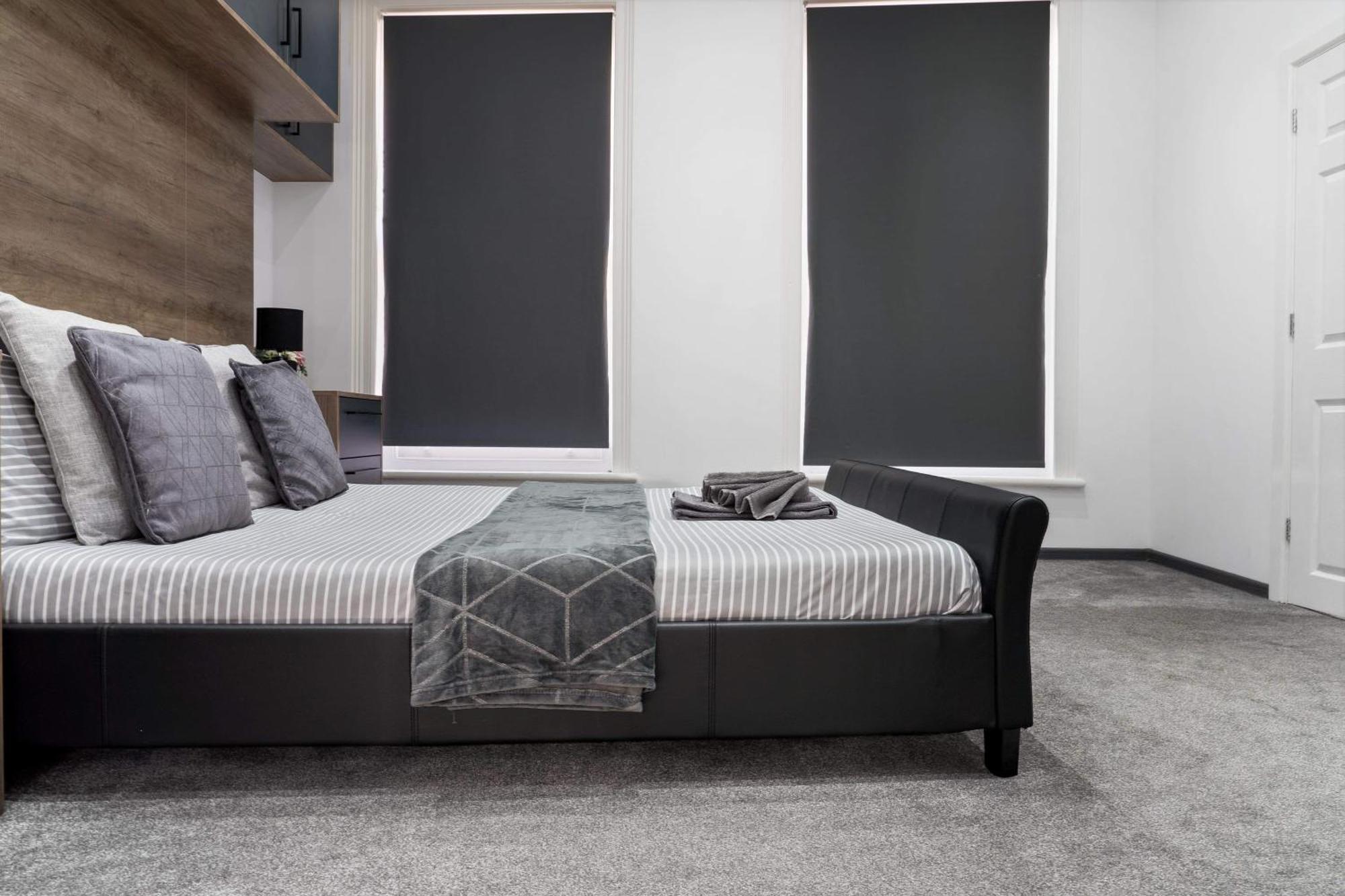 Cowgate Luxury *