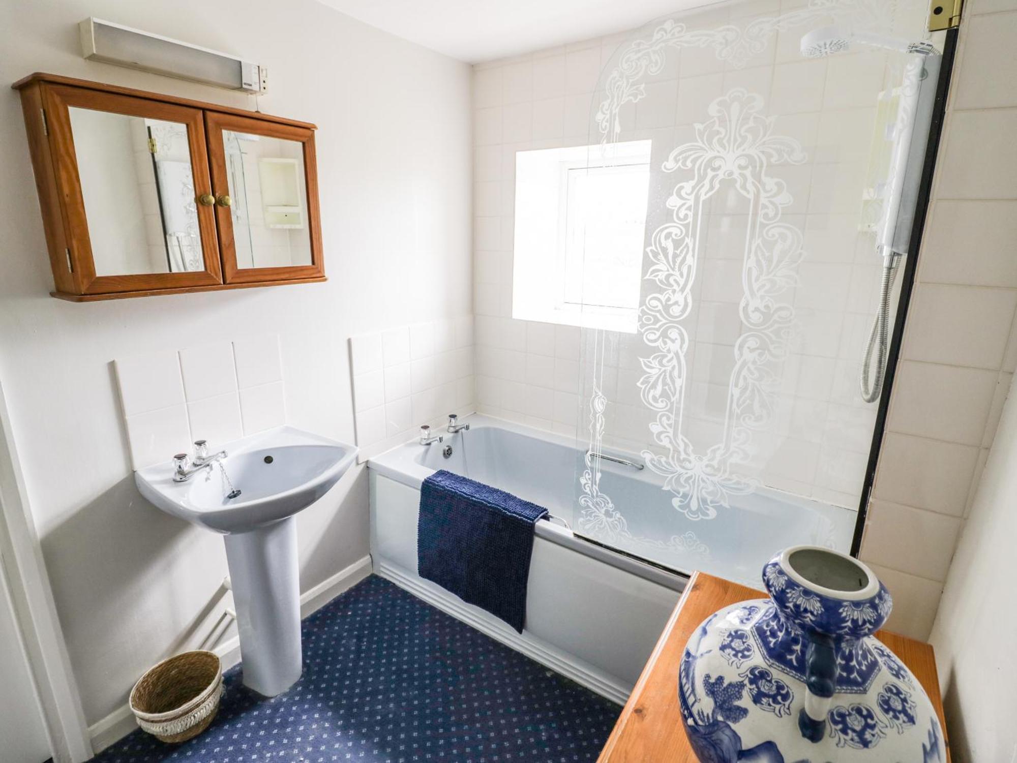 Glapthorn Manor Holiday home *