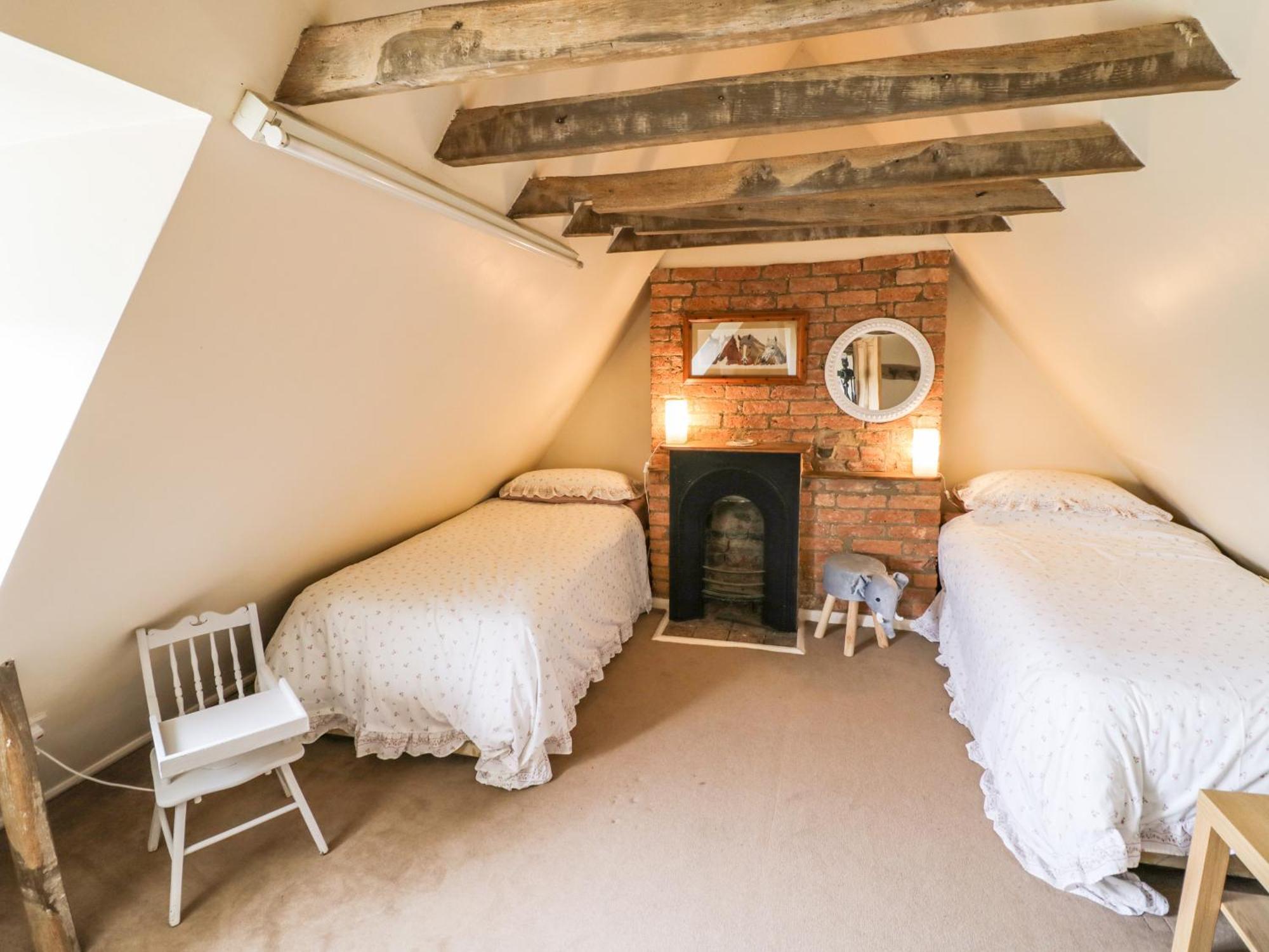 Holiday home Glapthorn Manor *