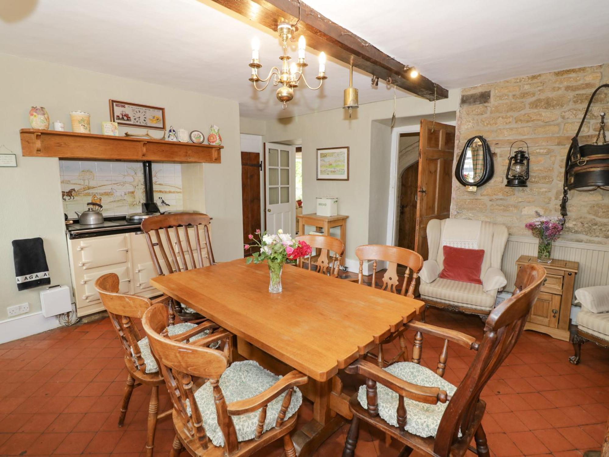 Glapthorn Manor