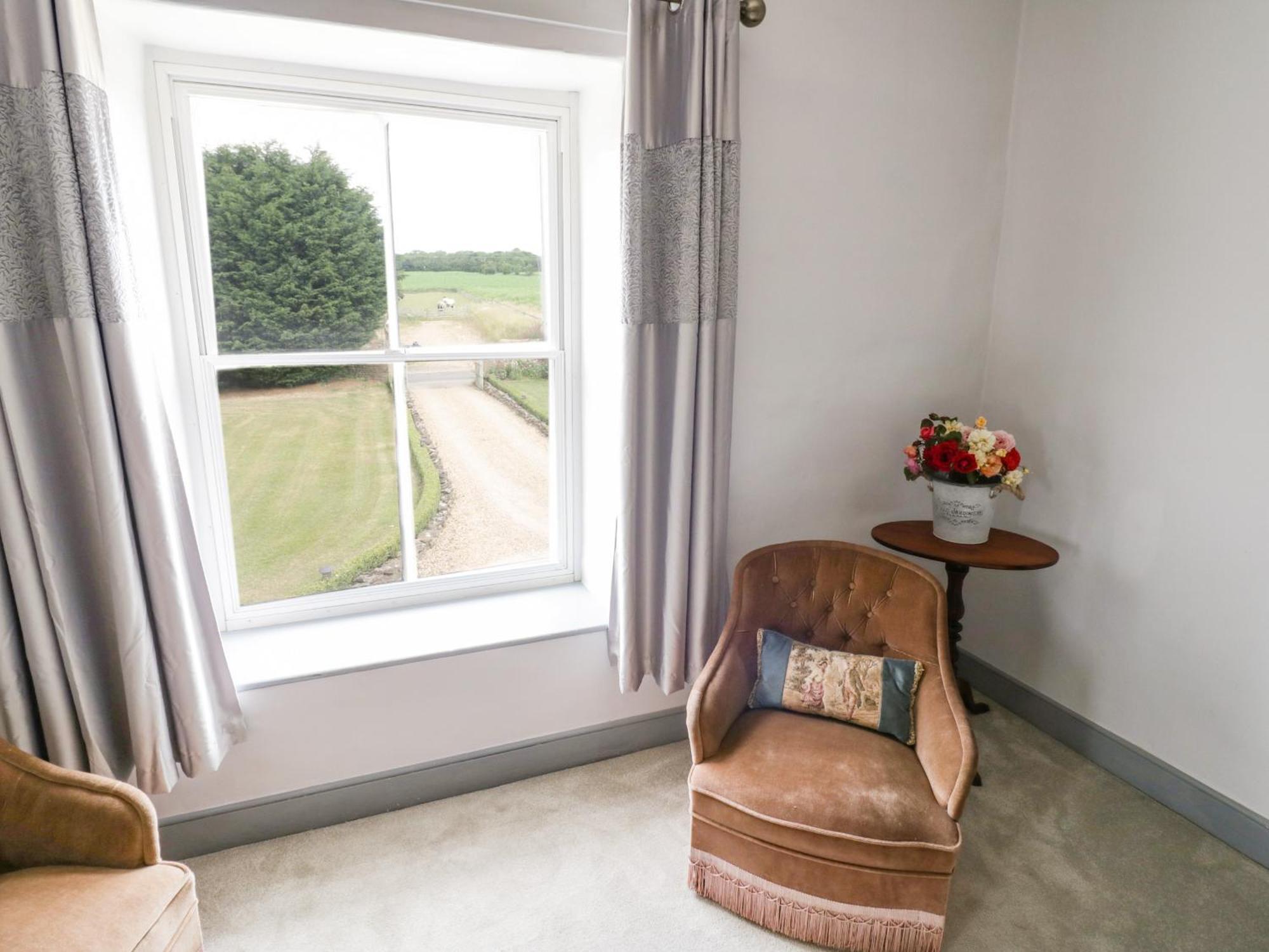 Glapthorn Manor Holiday home *