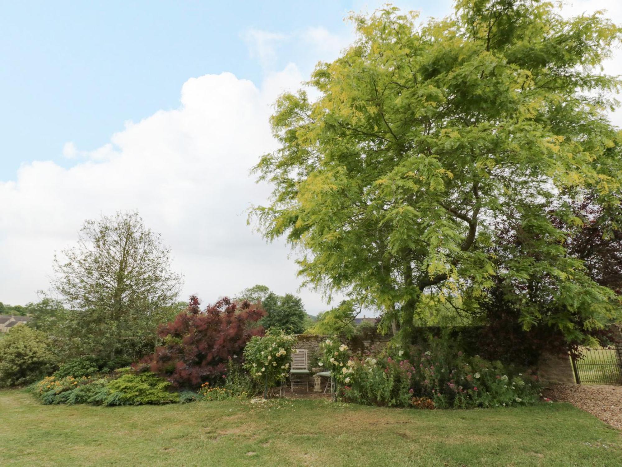 Holiday home Glapthorn Manor