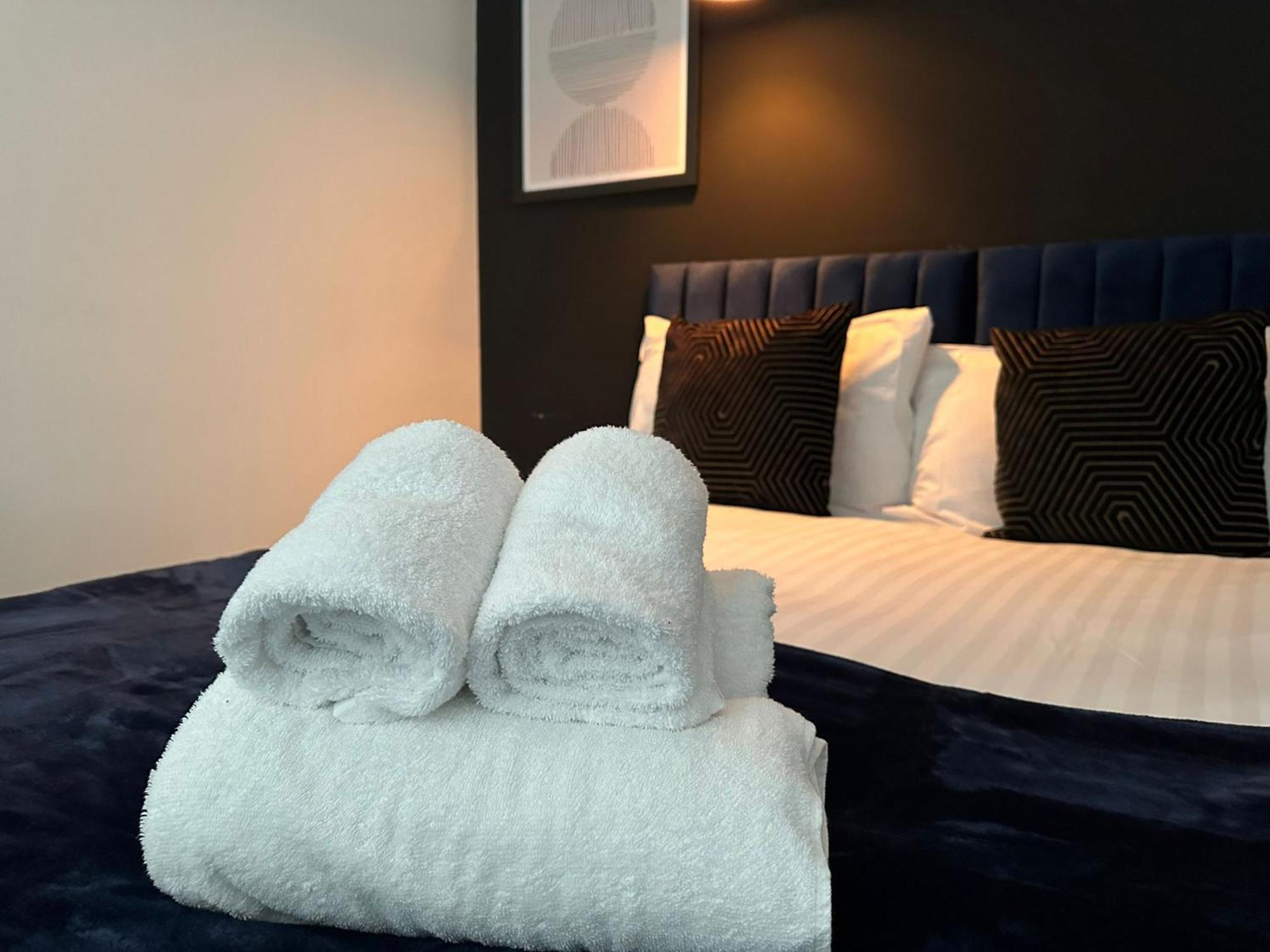 Newark House Premium With Sofa Beds - Wifi - Free Parking - Perfect For Contractors!