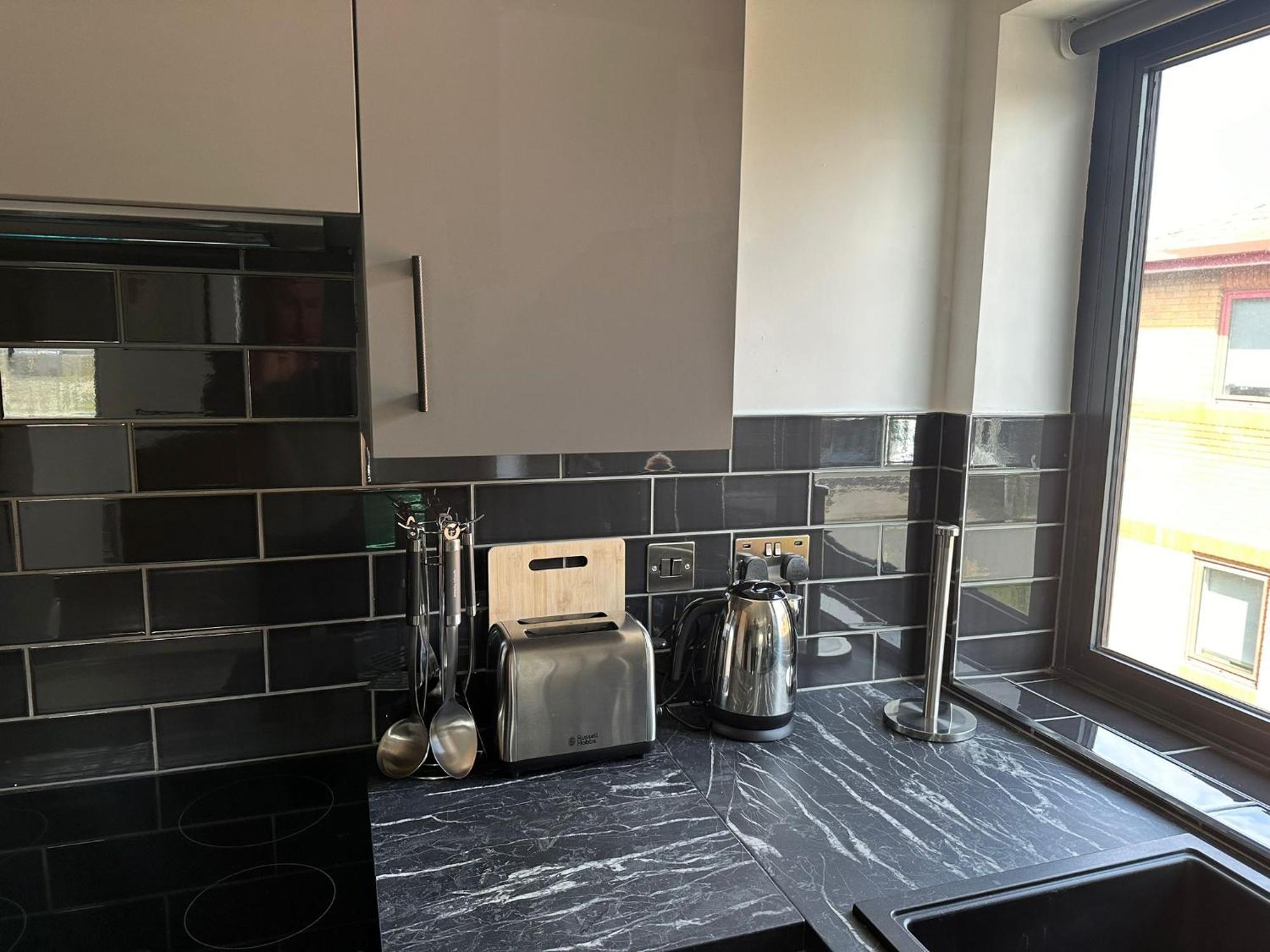 Aparthotel Newark House Premium With Sofa Beds - Wifi - Free Parking - Perfect For Contractors! Peterborough