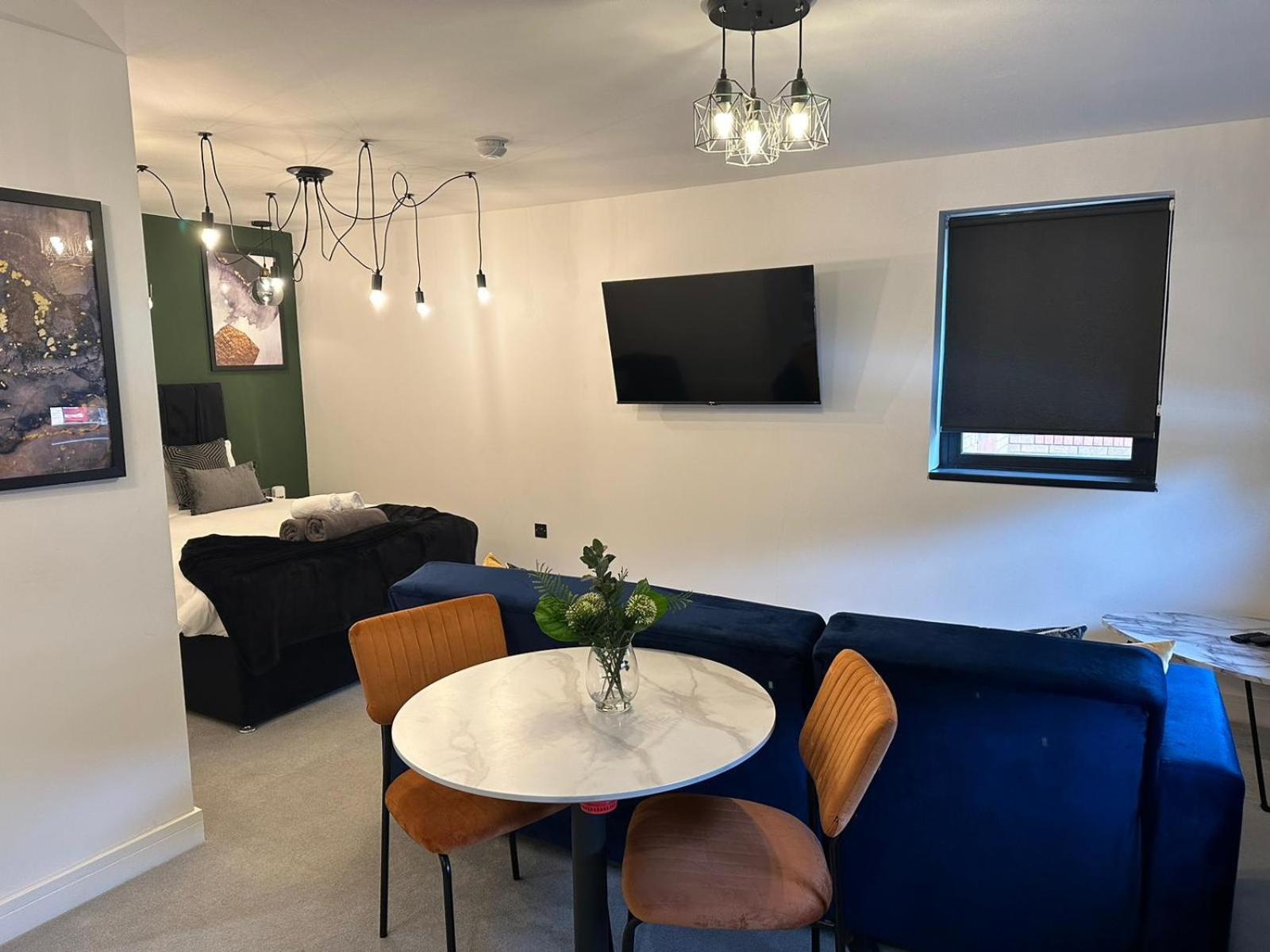 Newark House Premium With Sofa Beds - Wifi - Free Parking - Perfect For Contractors!