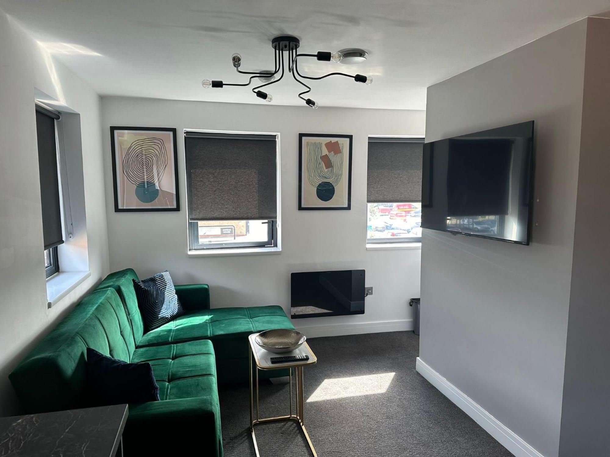 Aparthotel Newark House Premium With Sofa Beds - Wifi - Free Parking - Perfect For Contractors! *