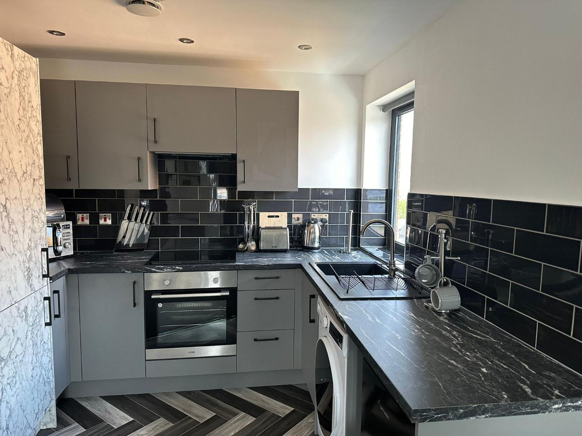 Aparthotel Newark House Premium With Sofa Beds - Wifi - Free Parking - Perfect For Contractors!