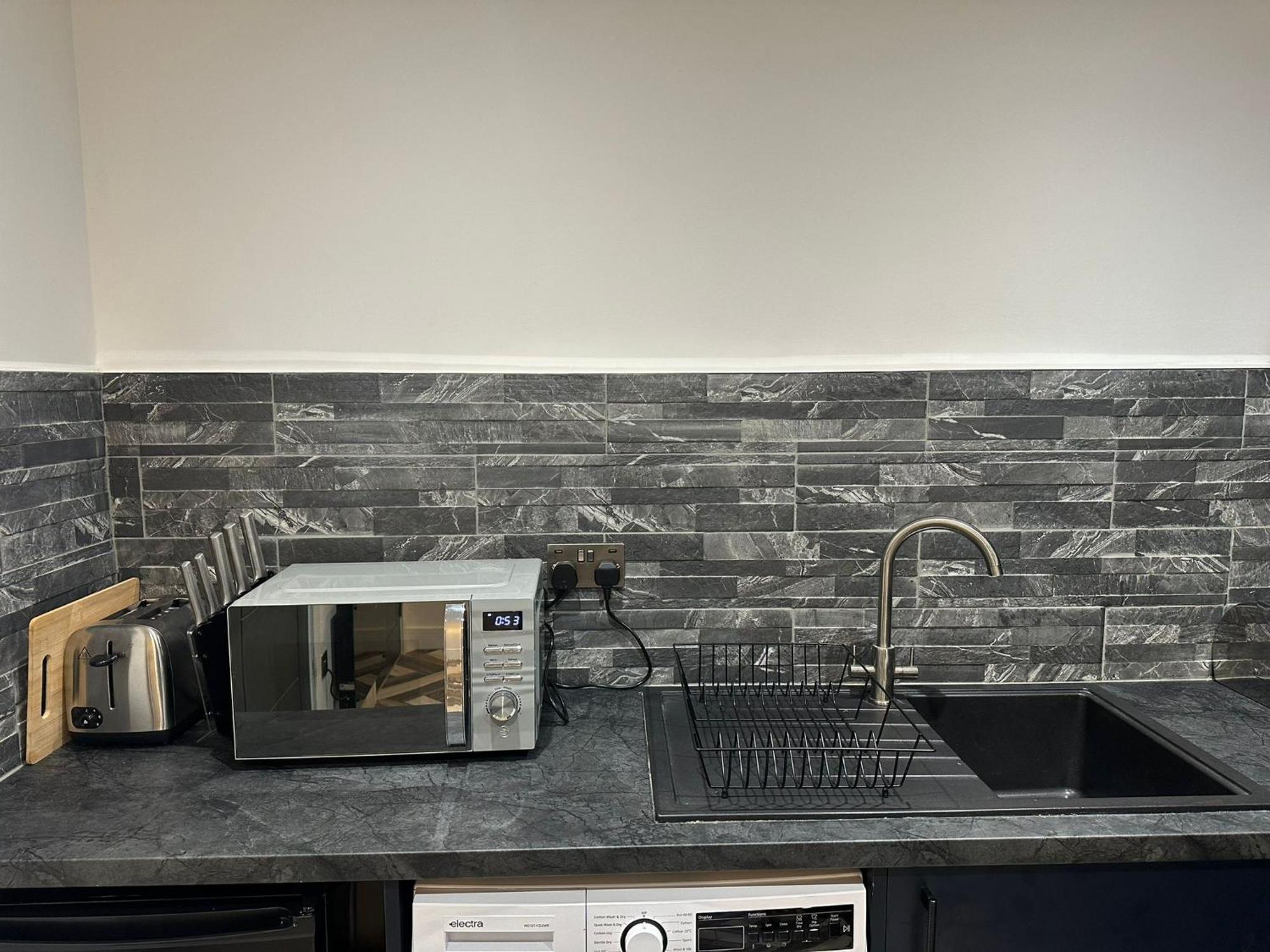 Aparthotel Newark House Premium With Sofa Beds - Wifi - Free Parking - Perfect For Contractors! *