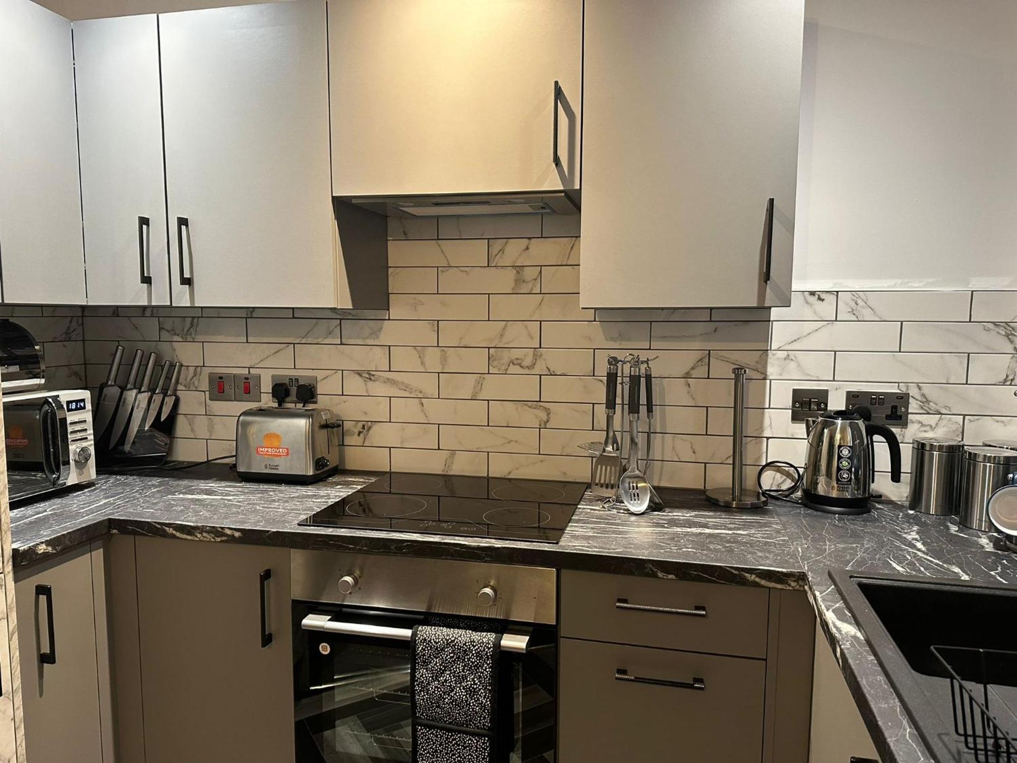 Newark House Premium With Sofa Beds - Wifi - Free Parking - Perfect For Contractors! *