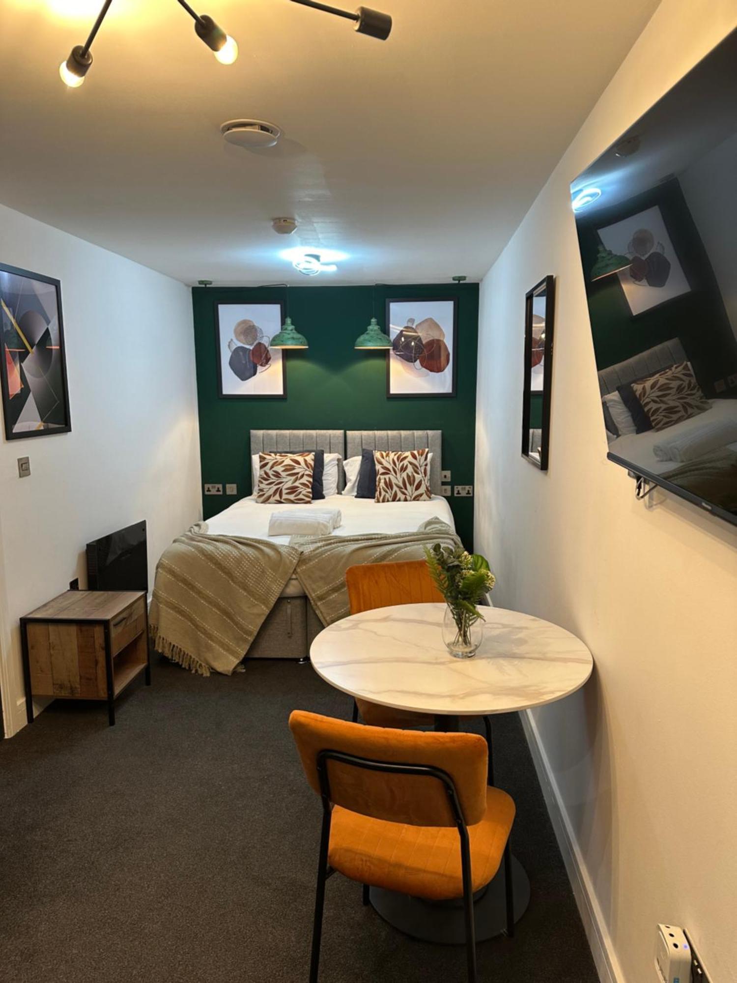 Newark House Premium With Sofa Beds - Wifi - Free Parking - Perfect For Contractors! Aparthotel *
