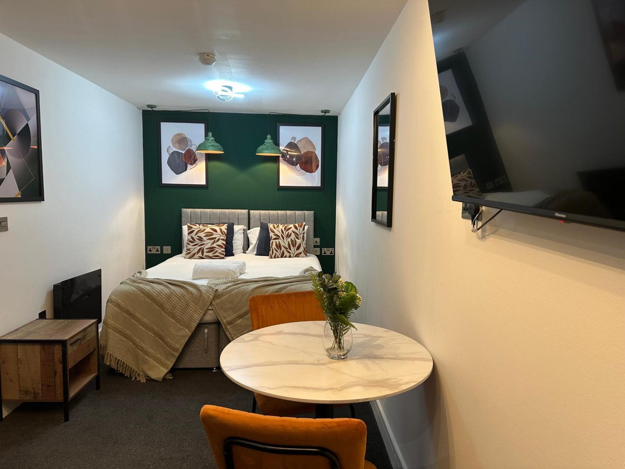 Newark House Premium With Sofa Beds - Wifi - Free Parking - Perfect For Contractors! * Peterborough