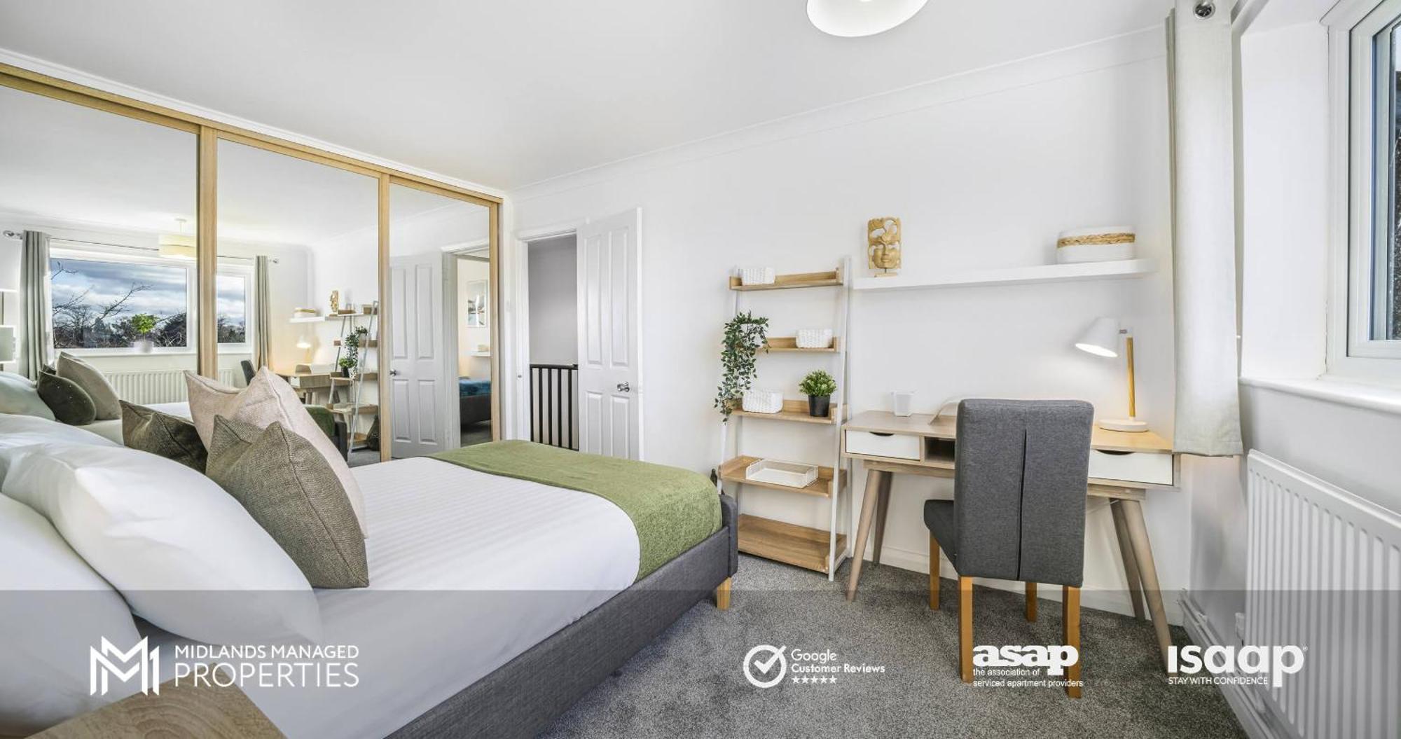 Modern Greenfield Townhouse: Edge Retreat Peterborough