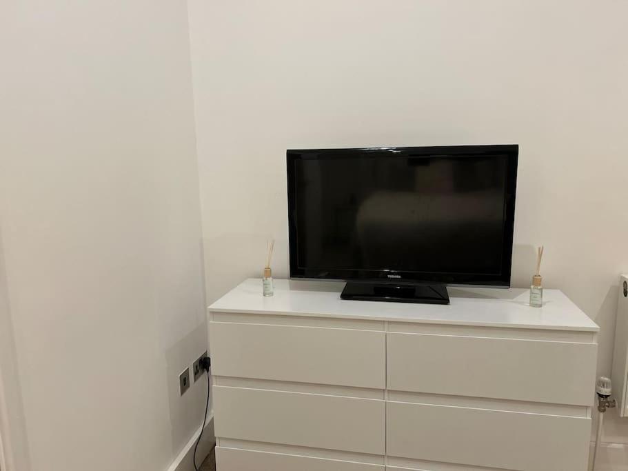 Apartment Tranquil Relaxing 2 Bed In