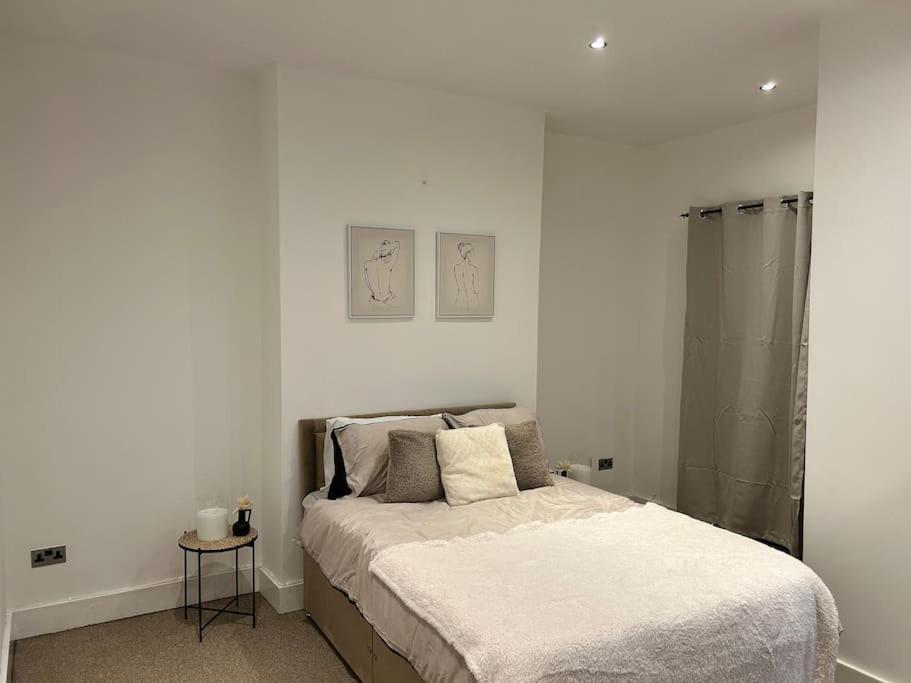 Apartment Tranquil Relaxing 2 Bed In *