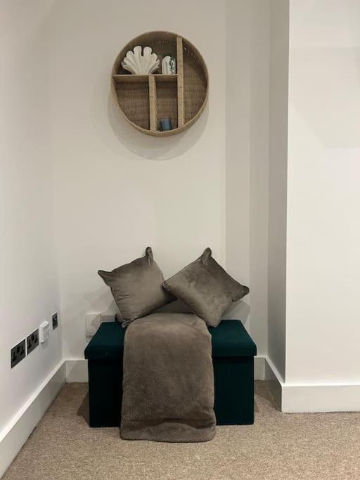 Apartment Tranquil Relaxing 2 Bed In