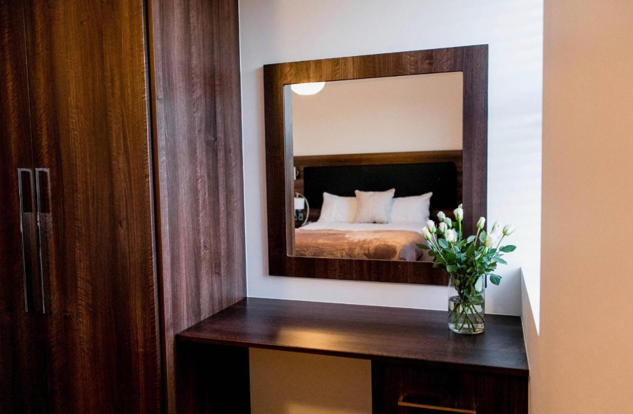 City By Elegance Living *
