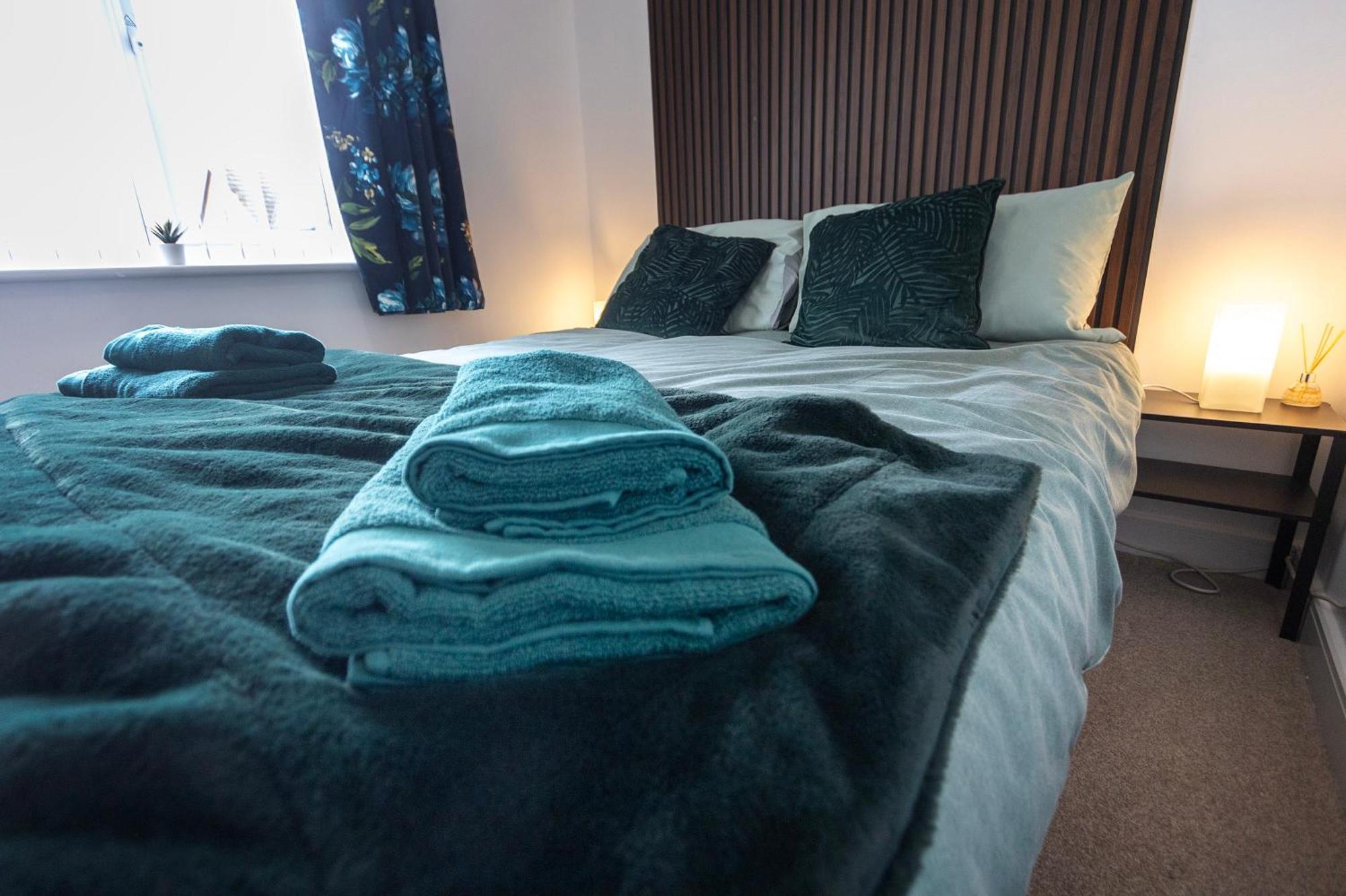 Hampton 3-bedroom Relaxing Escape With Parking * Peterborough