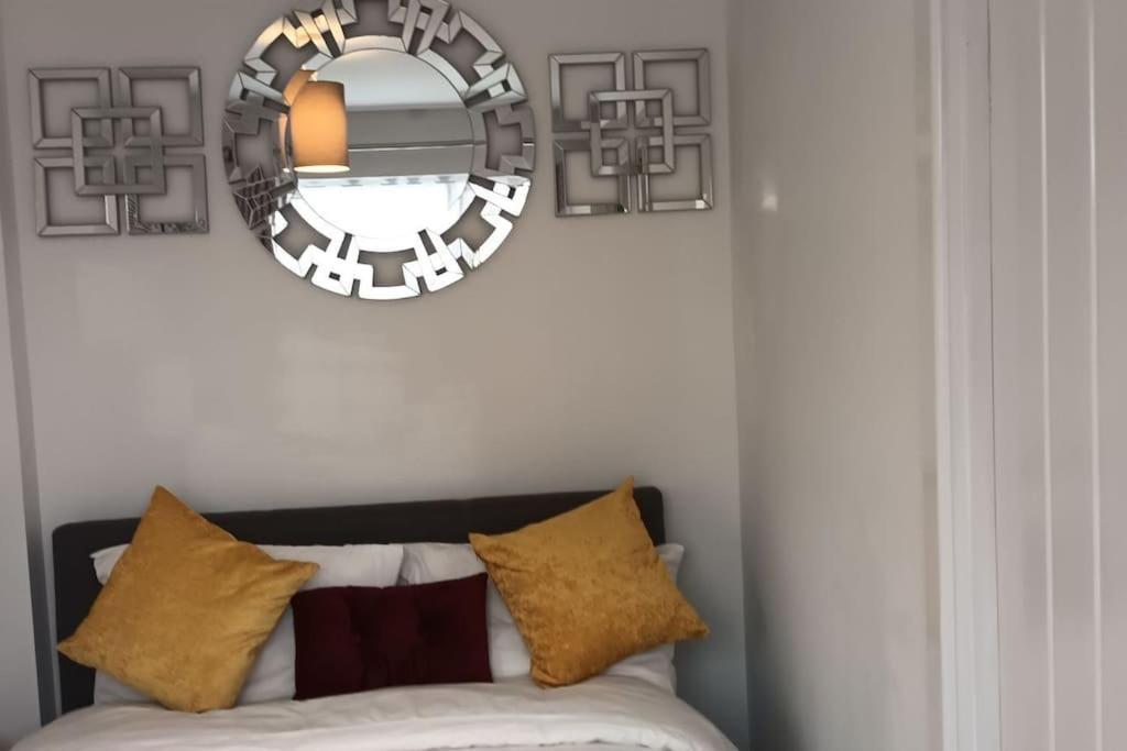 Newly Built Away From Apartment *