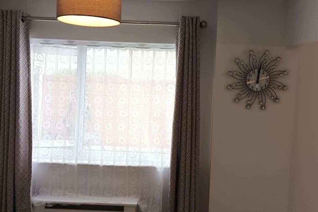 Newly Built Away From Apartment *