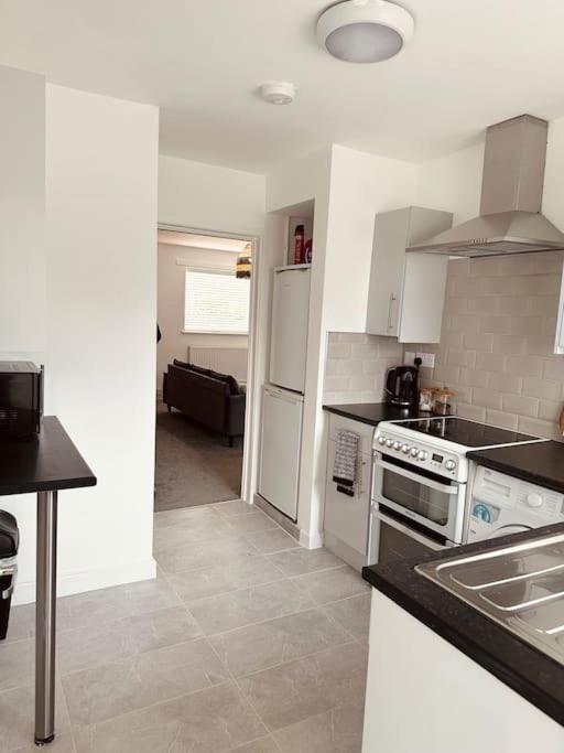 Stylish 3 Bed In Peterborough