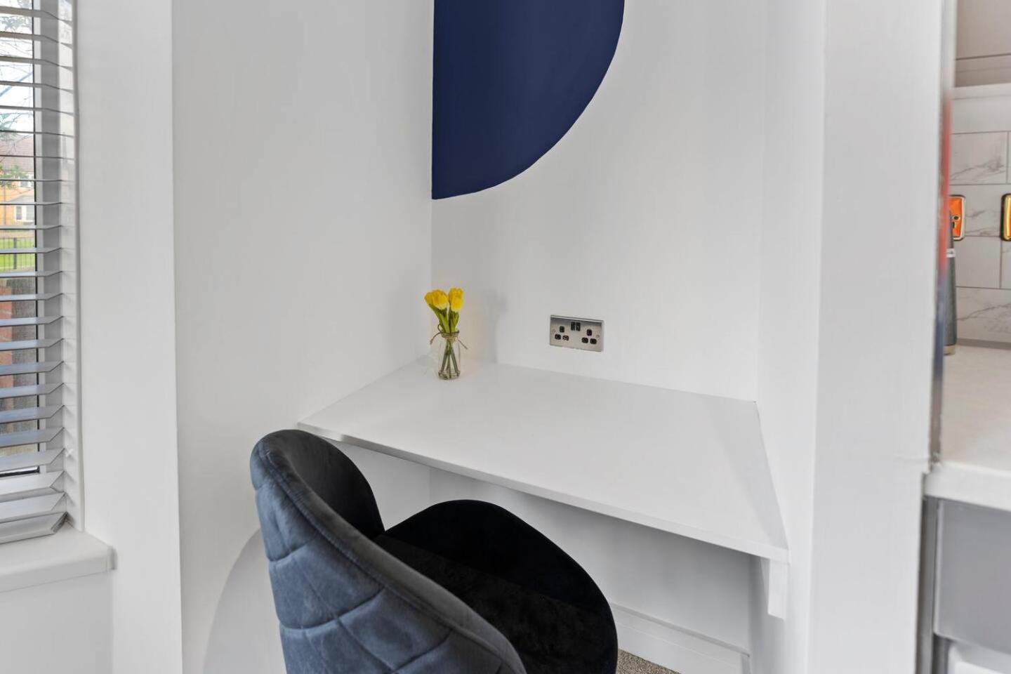 Westland House En-suite Whole Apartment