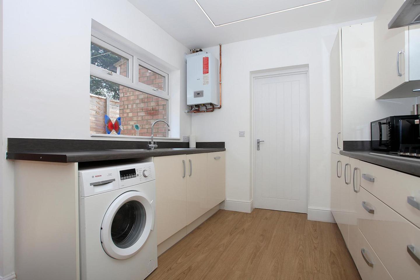 Westfield House Ensuites - Whole *