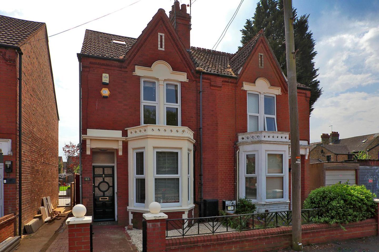 Westfield House Ensuites - Whole *
