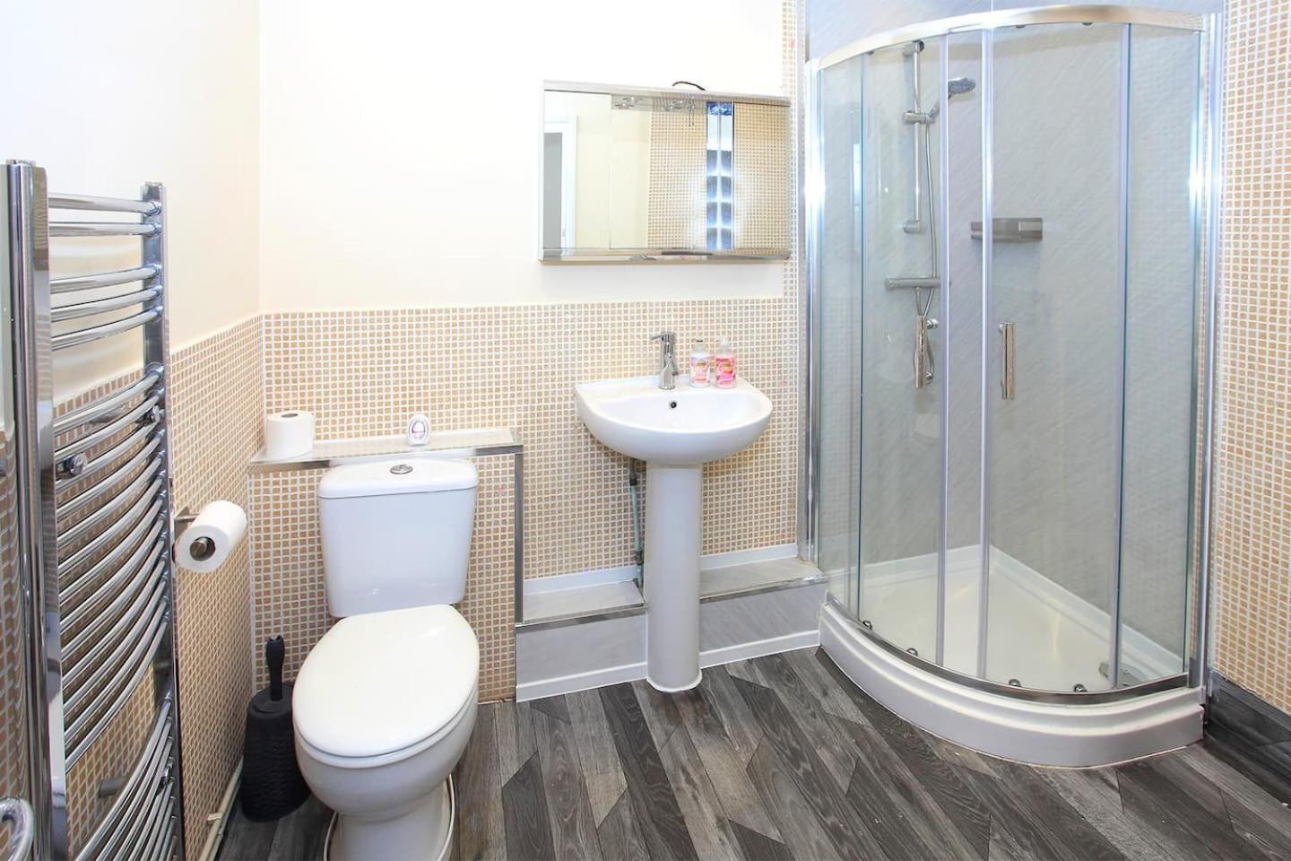 Luxury Hot Tub Entertainment Park Holiday home