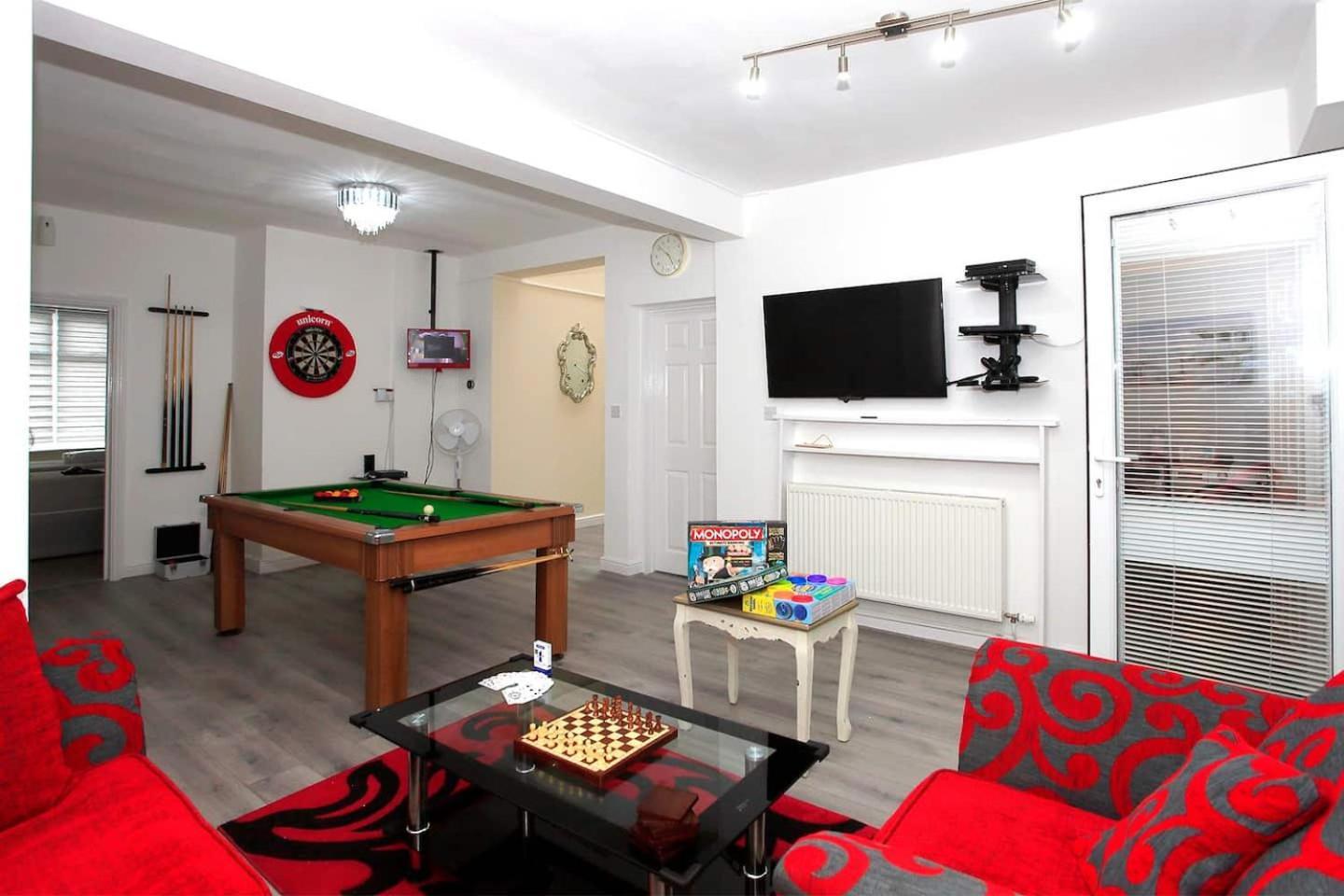 Holiday home Luxury Hot Tub Entertainment Park Peterborough
