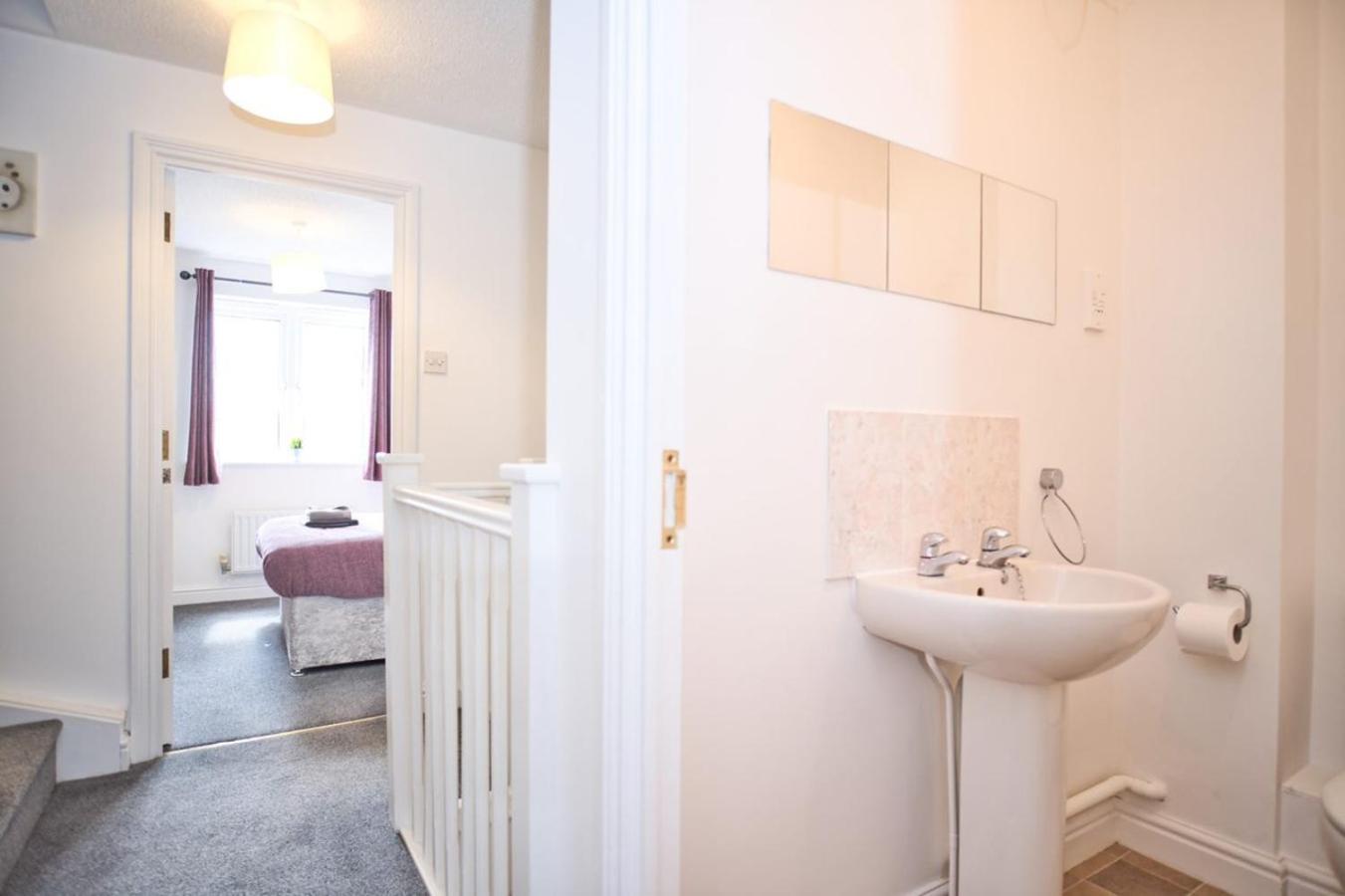 Apartment St Kats Mews 4 Bed With Parking *