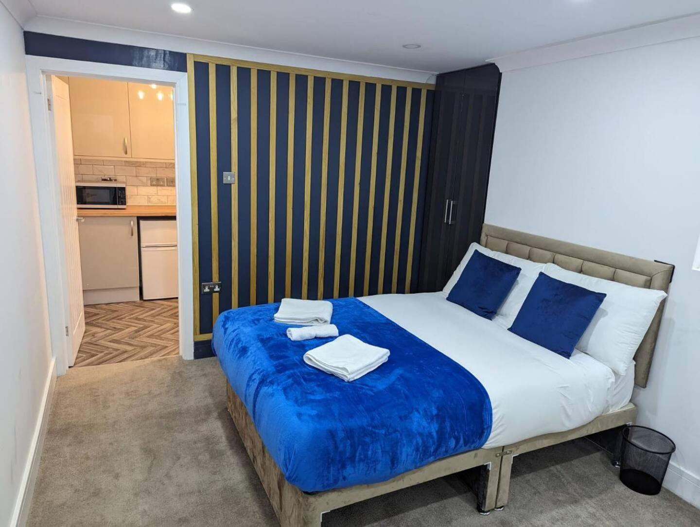 The Lincoln Near The Train Stationwhole Apartment Peterborough