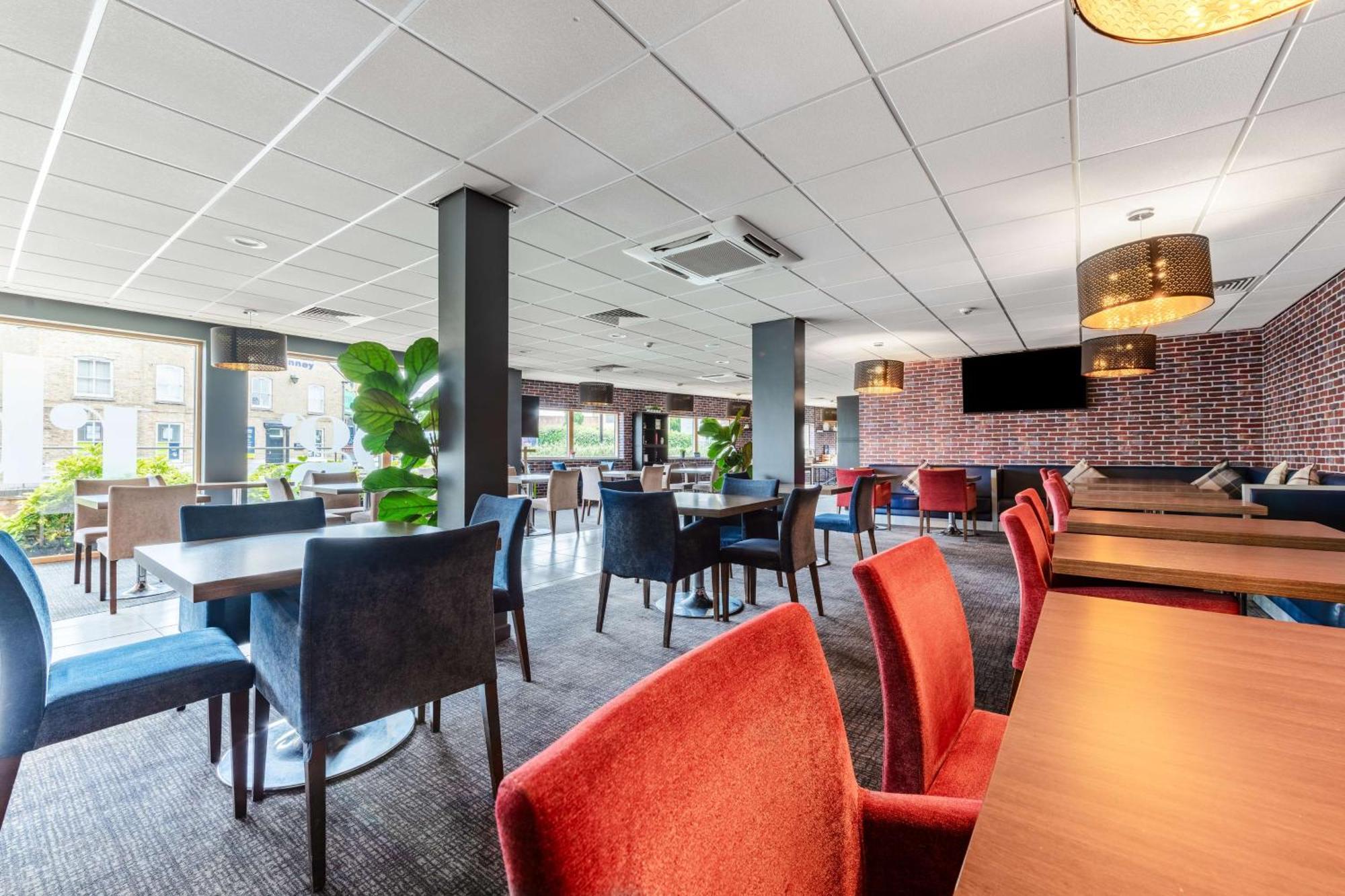 Park By Radisson Hotel Peterborough
