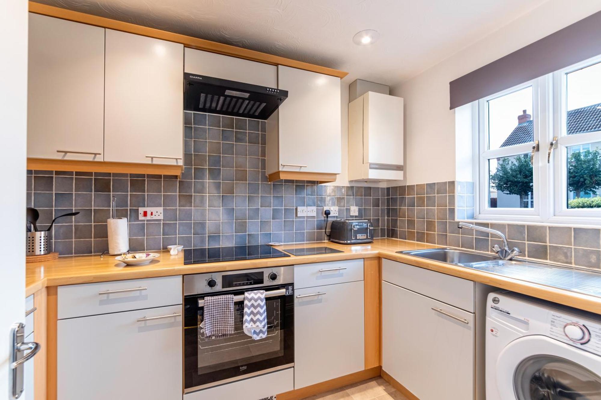 Holiday home Spacious, 3 Bedroom, 3 Bath, Sleeps 7