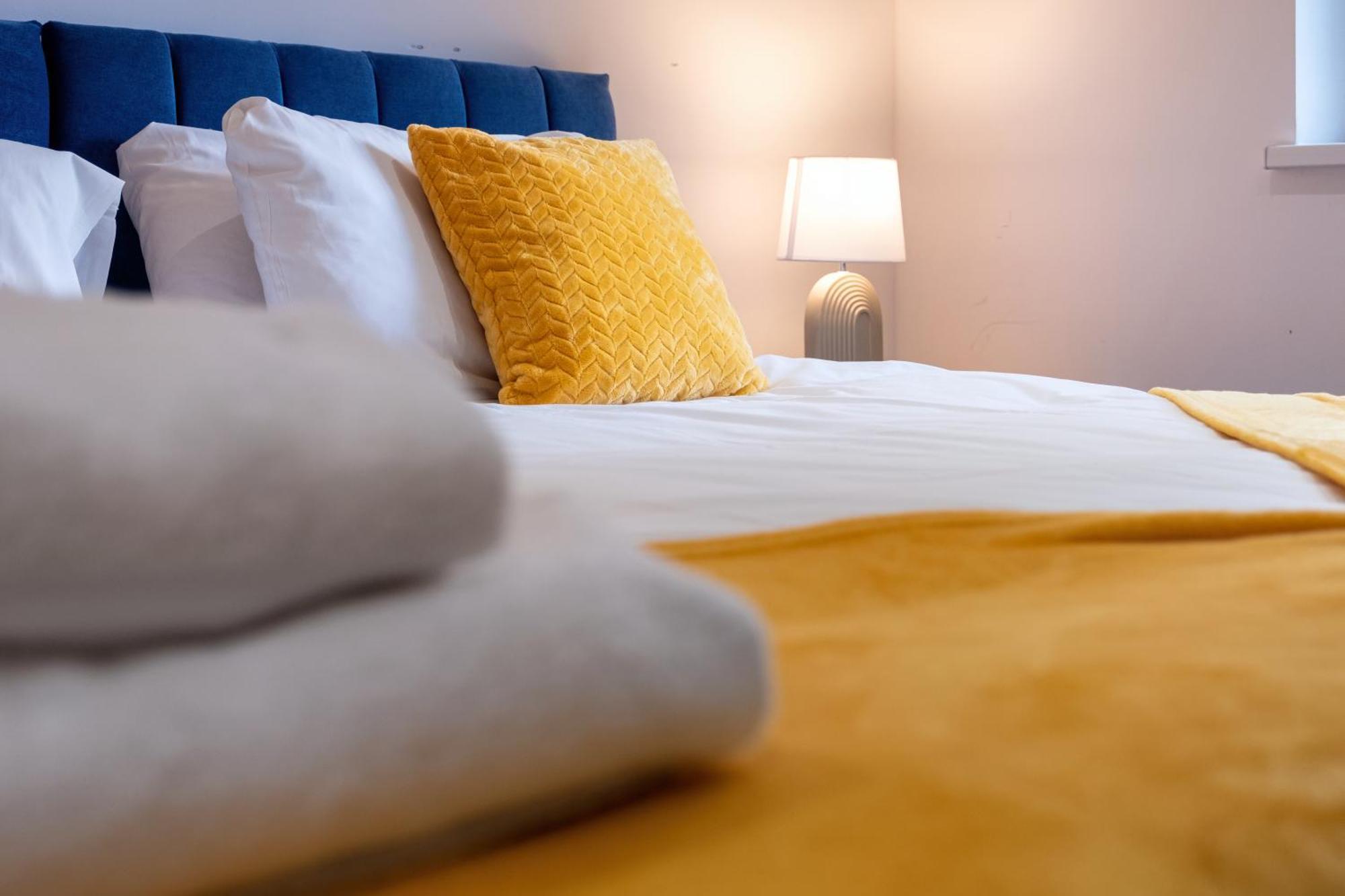 Apartment Perfect For Contractors And Leisure - Close To Centre - Sleeps Up To 5