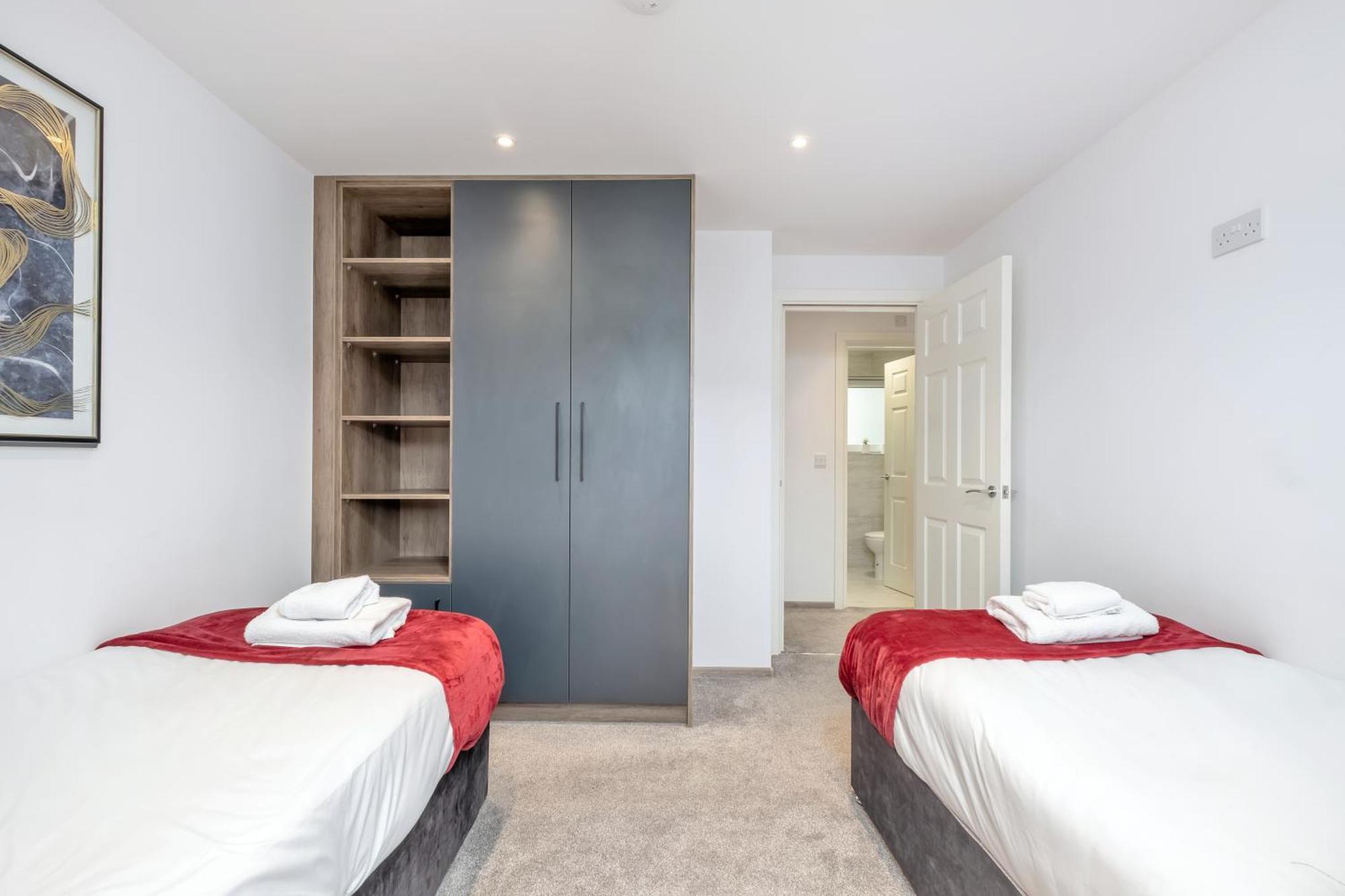 Perfect For Contractors And Leisure - Close To Centre - Sleeps Up To 5 Apartment