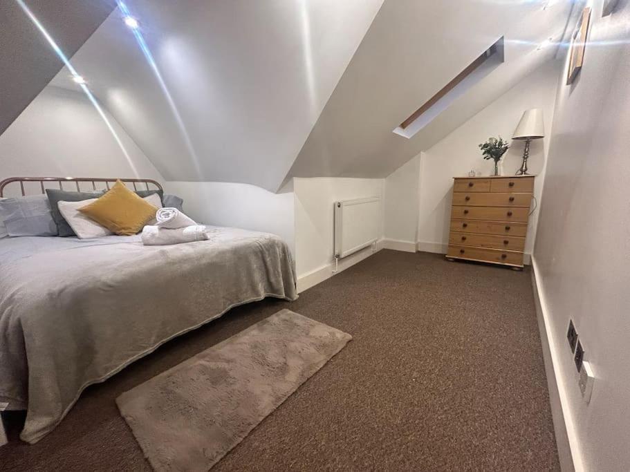 Peaceful 2-bedroom Haven * Peterborough