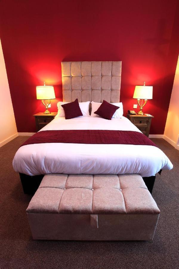 Hotel The Pearl 4*