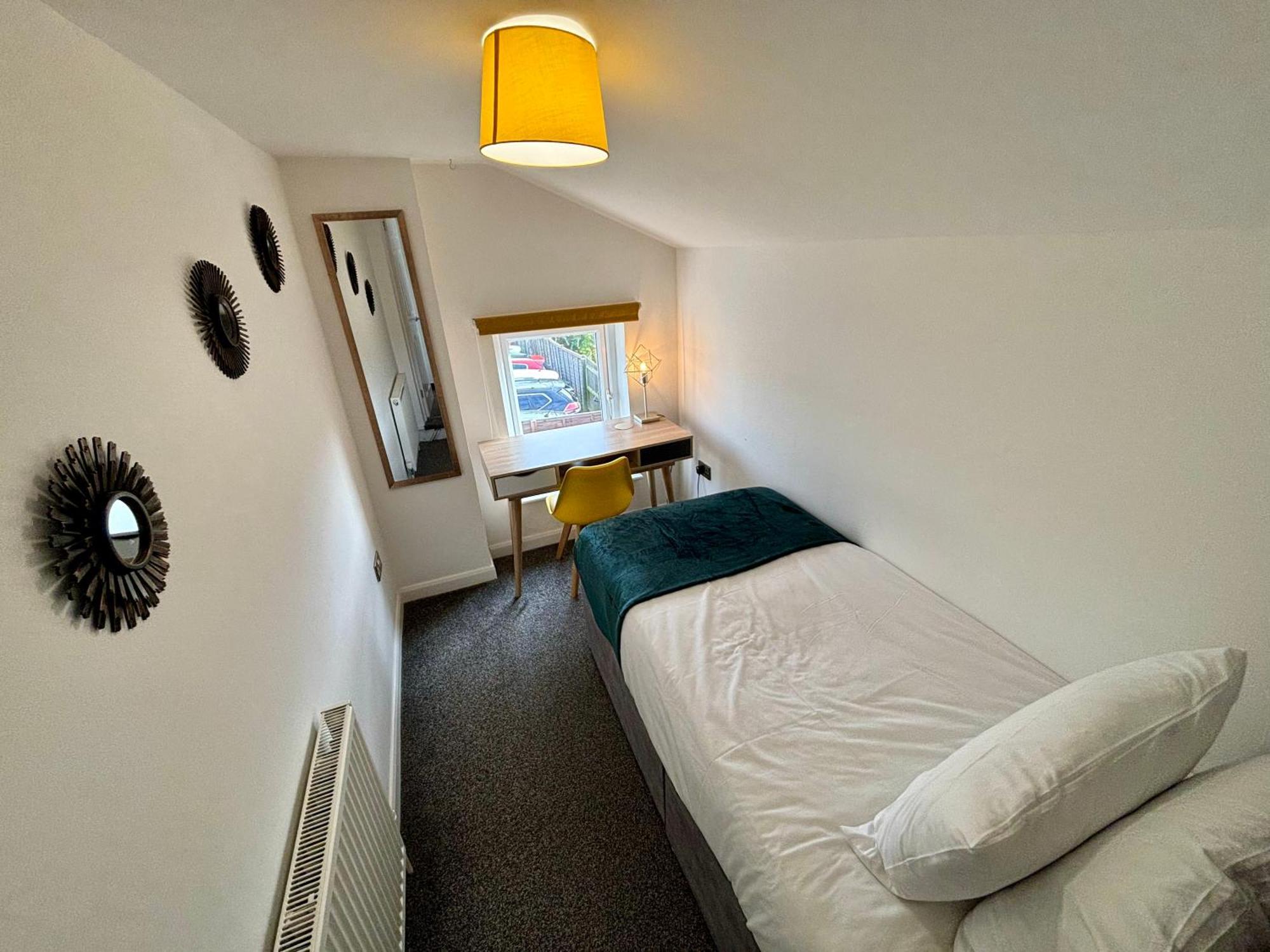 Star Road Home, Location, Free Parking Peterborough