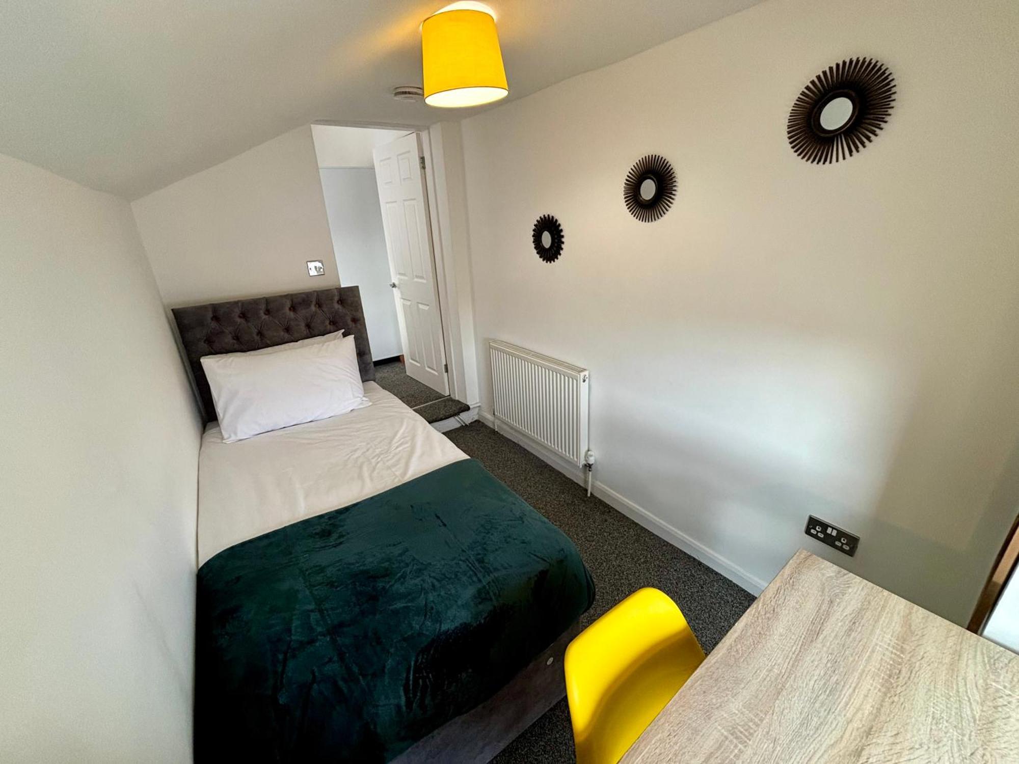 Apartment Star Road Home, Location, Free Parking