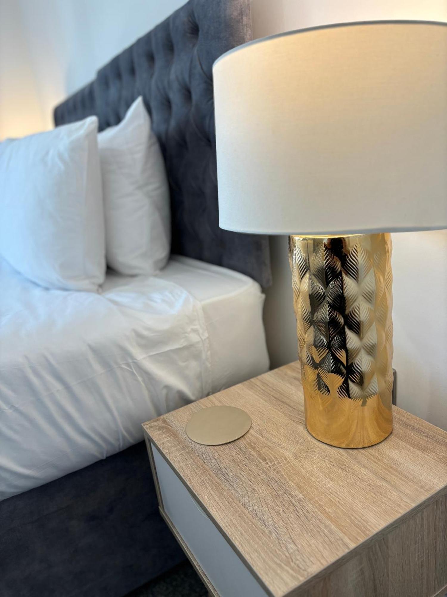 Apartment Star Road Home, Location, Free Parking