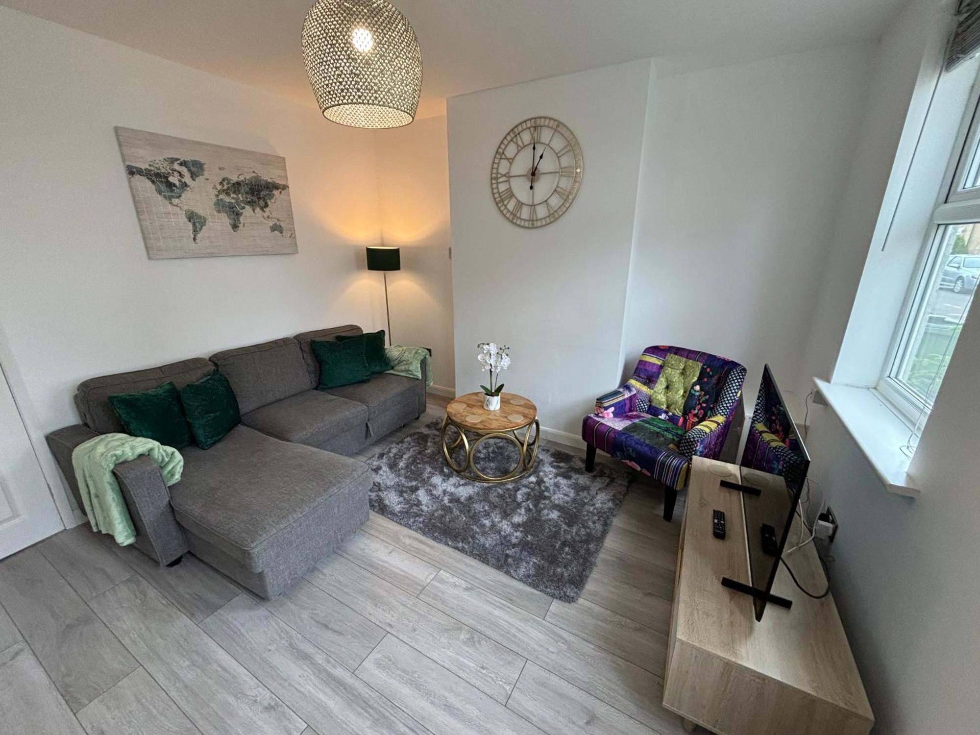 Apartment Star Road Home, Location, Free Parking