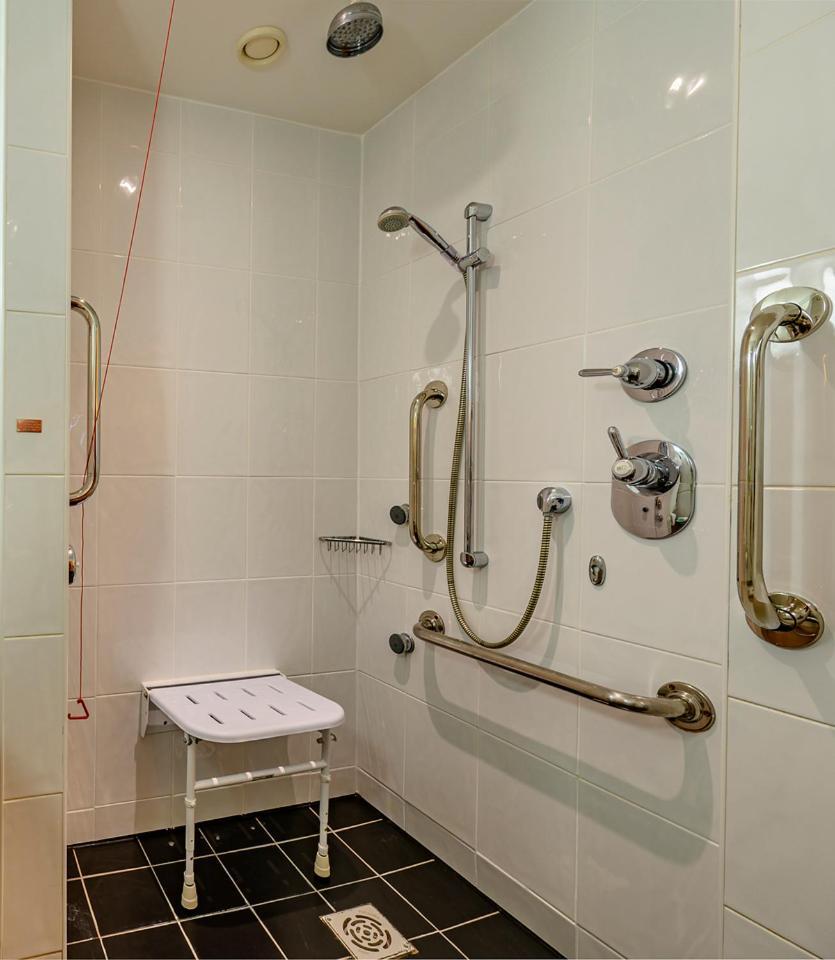 The Bull Hotel; Sure Collection By Western 4* Peterborough